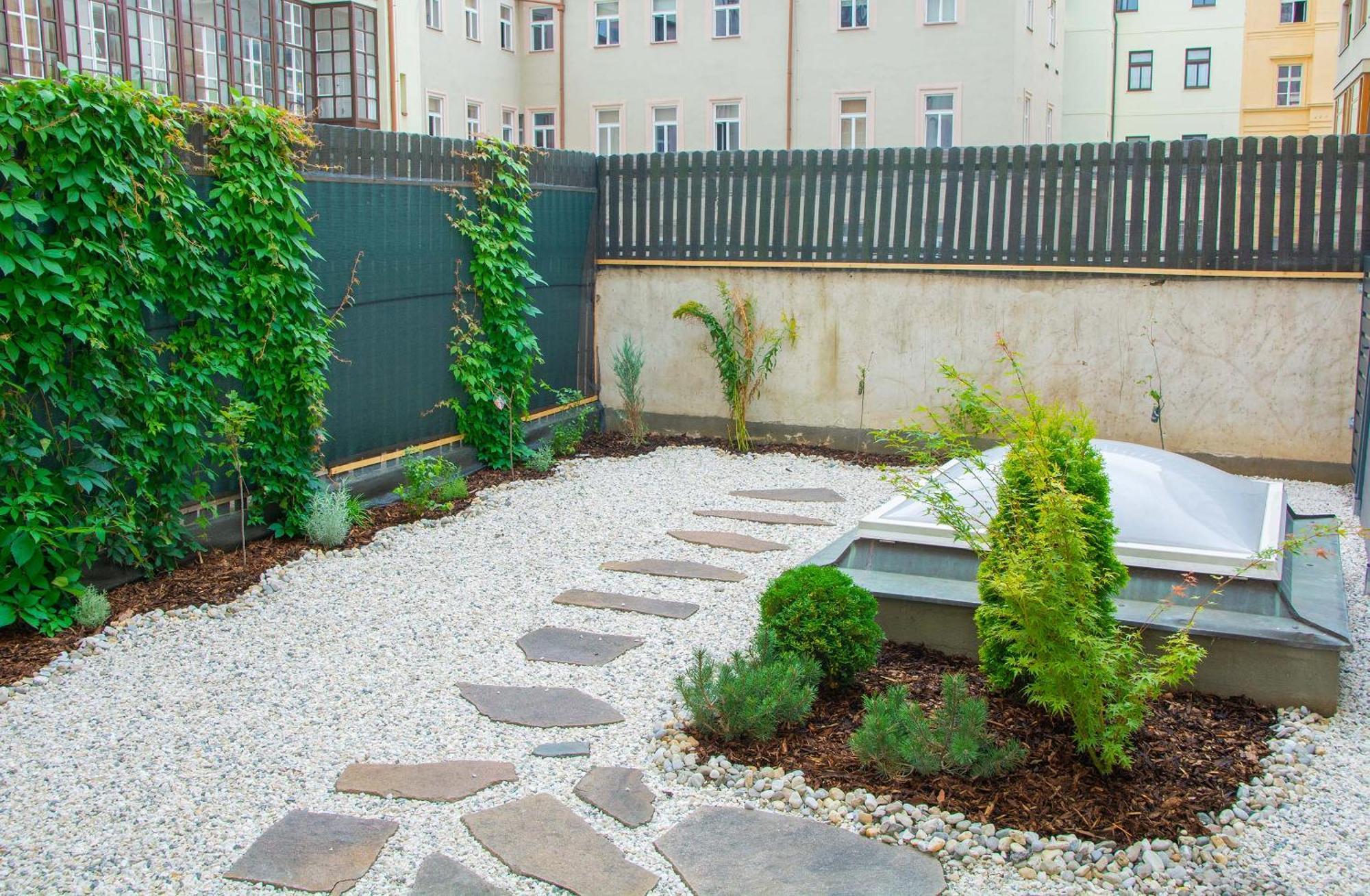 New Centre Garden - Location * Prag