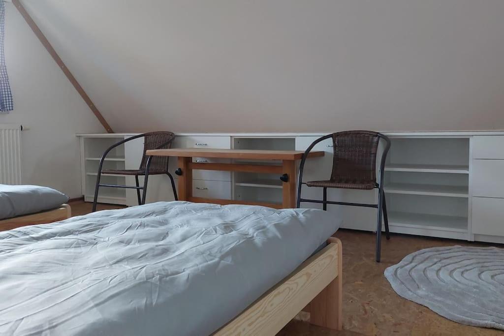 Klasicky Dum, 5 Loznic , 5 Bedrooms, Ferienhaus *