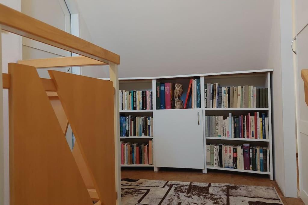 Klasicky Dum, 5 Loznic , 5 Bedrooms, Ferienhaus