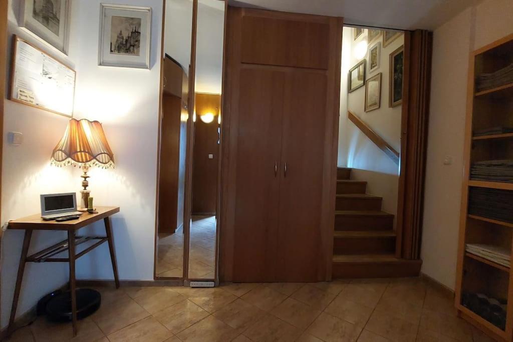 Ferienhaus Klasicky Dum, 5 Loznic , 5 Bedrooms, Prag