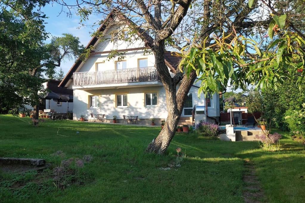 Ferienhaus Klasicky Dum, 5 Loznic , 5 Bedrooms,