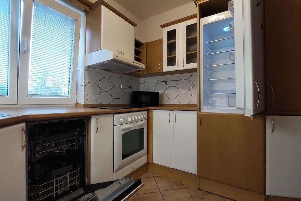 Ferienhaus Klasicky Dum, 5 Loznic , 5 Bedrooms, *