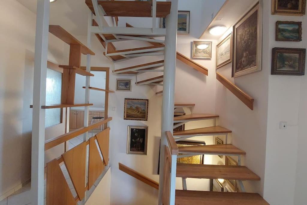 Ferienhaus Klasicky Dum, 5 Loznic , 5 Bedrooms,
