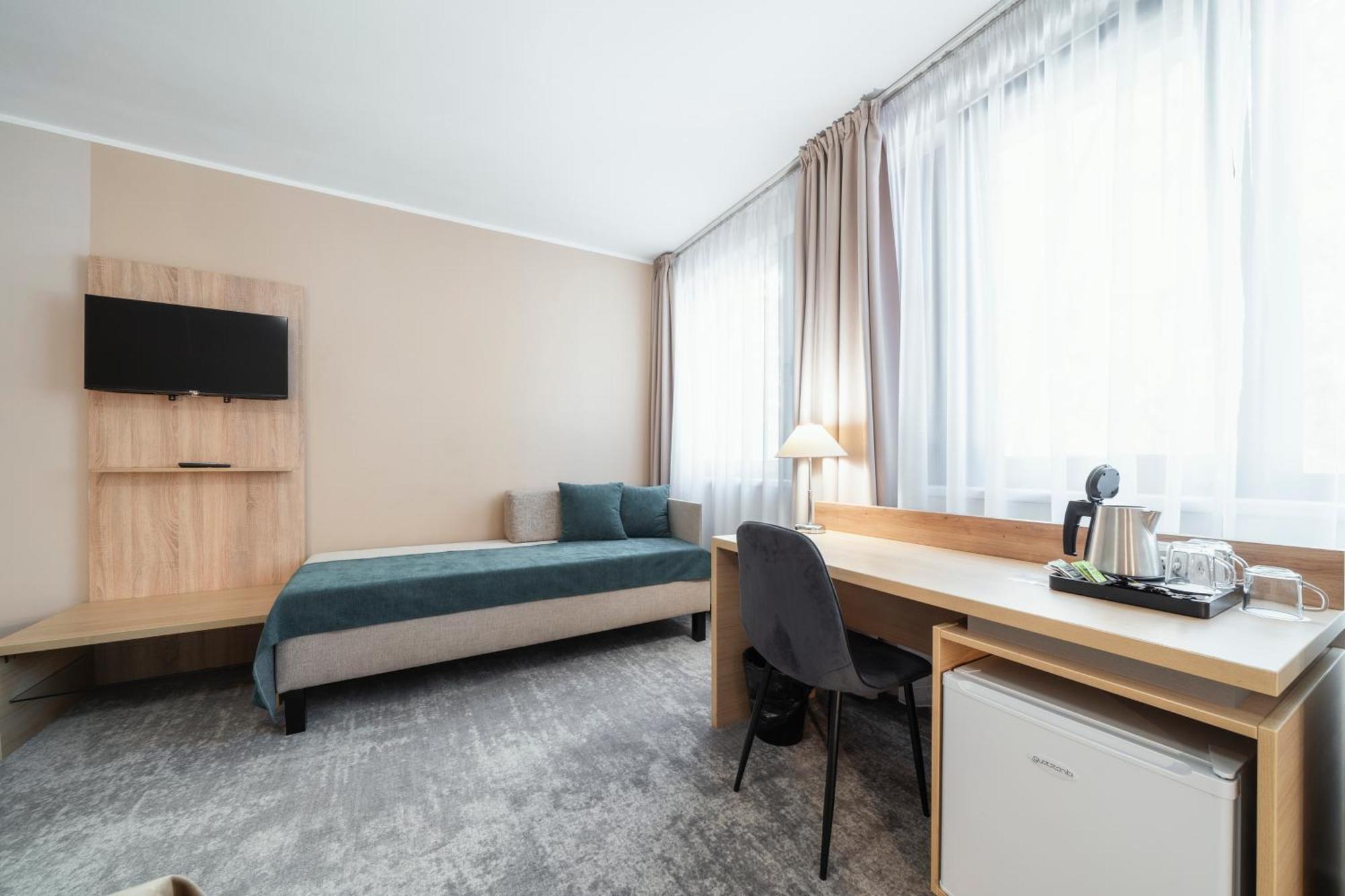 Ehrlich Otel 4*