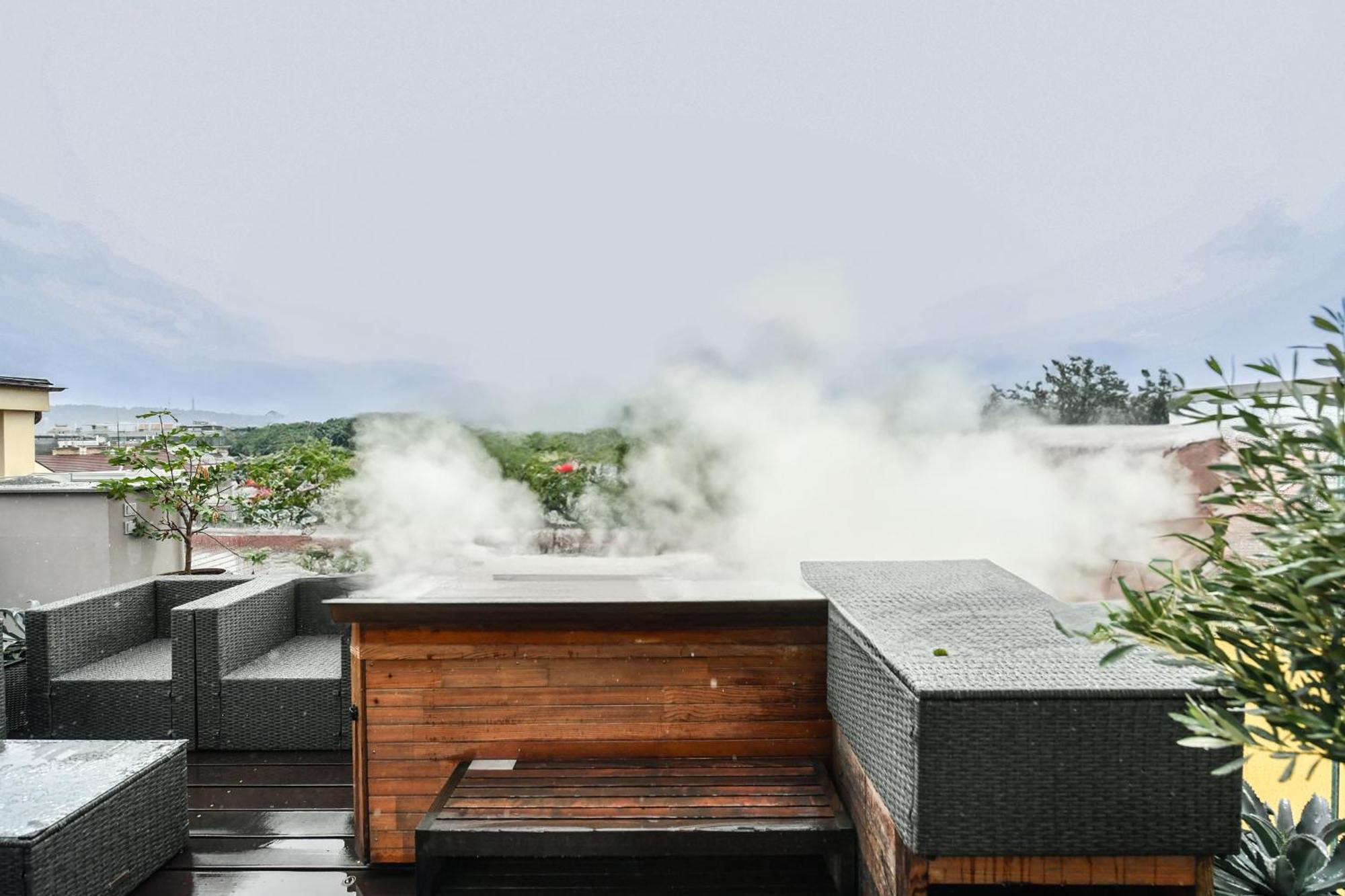 Appartement Presidential Penthouse, 303m2, Jacuzzi On Terrace, Sauna, 6bdrm, 4bthrm, Ac, Lift *