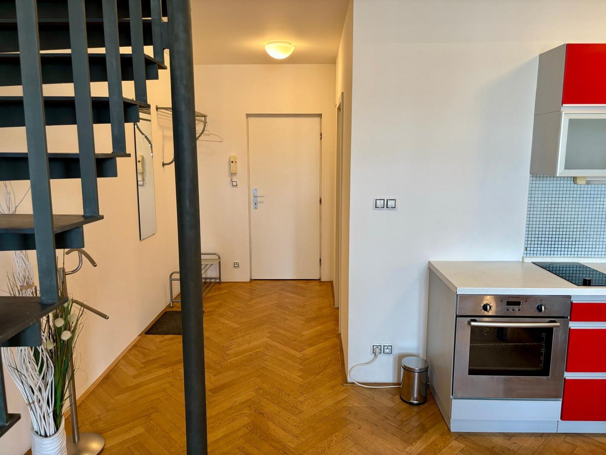 Letna Apartment