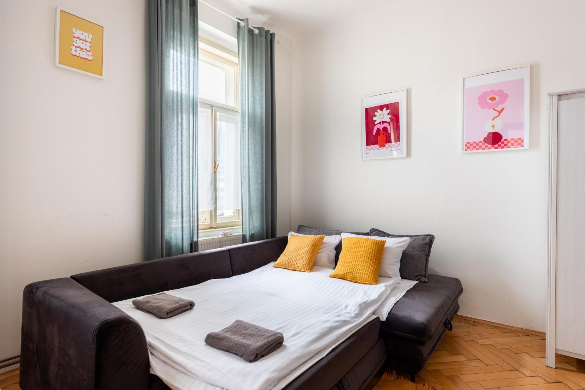 Tesnov Aparthotel 2*