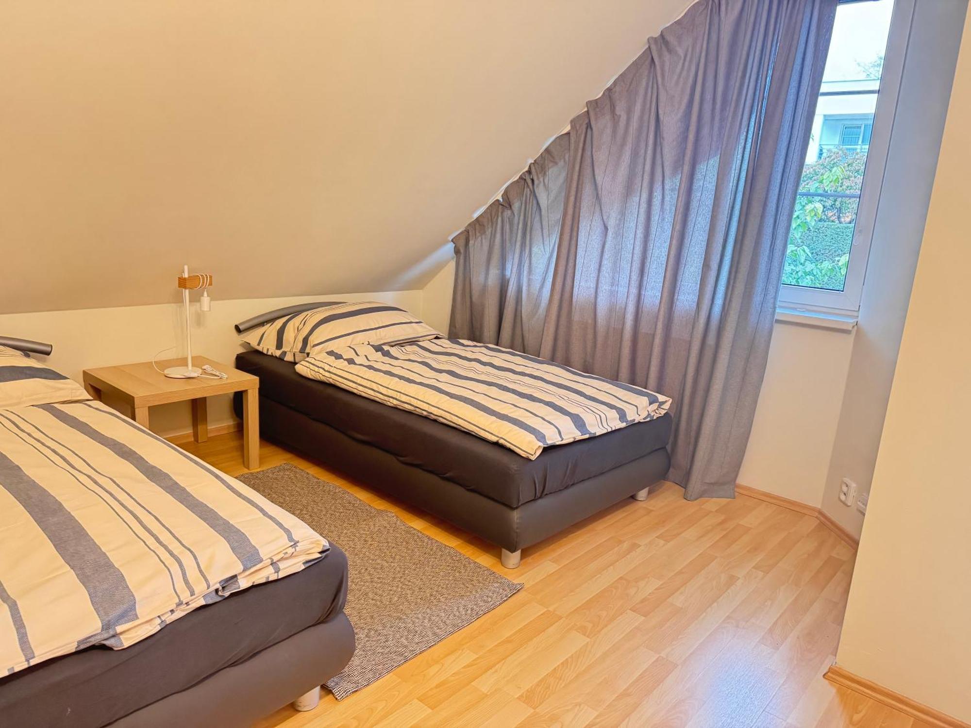 Diamondvilla, 4 Bedroom Apartment, Garden & Appartement *