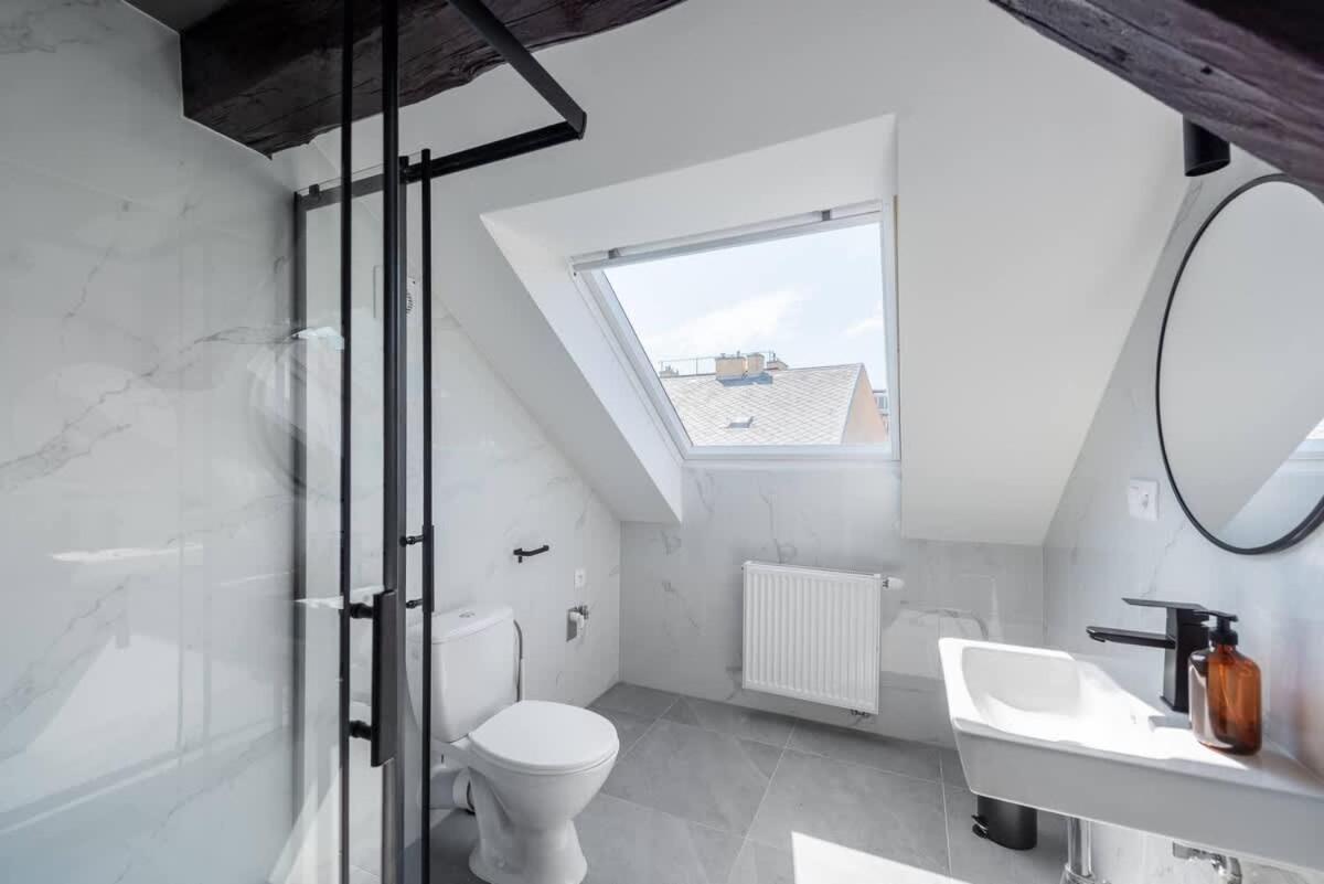 Zen & Stylish Attic Daire Prag