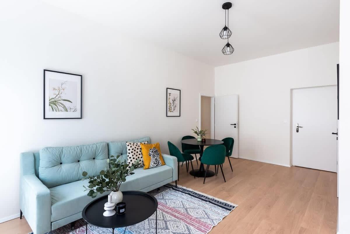 Apartment Unique Old Town 2br Oasis With Sofa Bed Prague