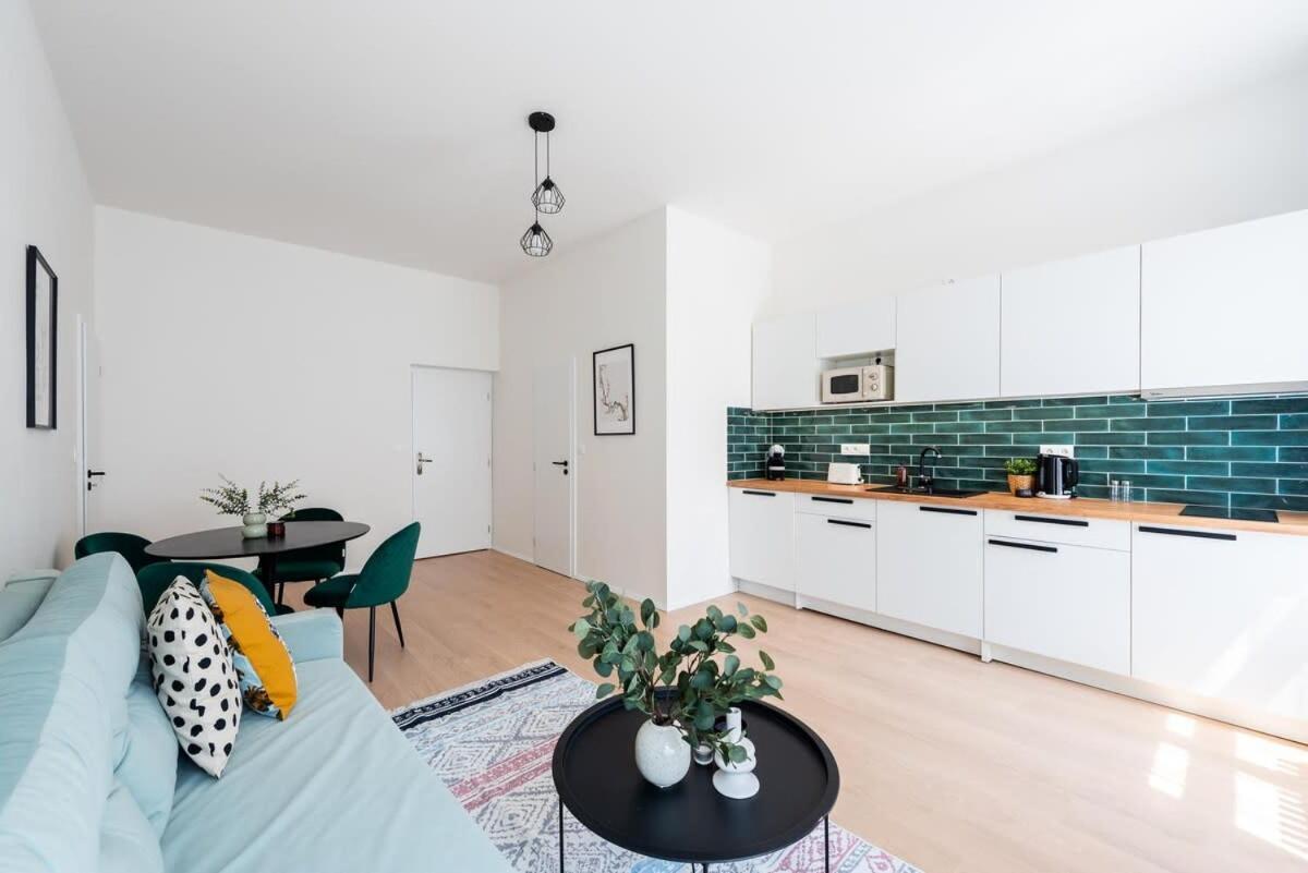 Apartment Unique Old Town 2br Oasis With Sofa Bed Prague