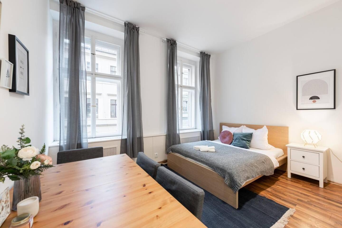 Apartment Modern Loft Getaway Prague