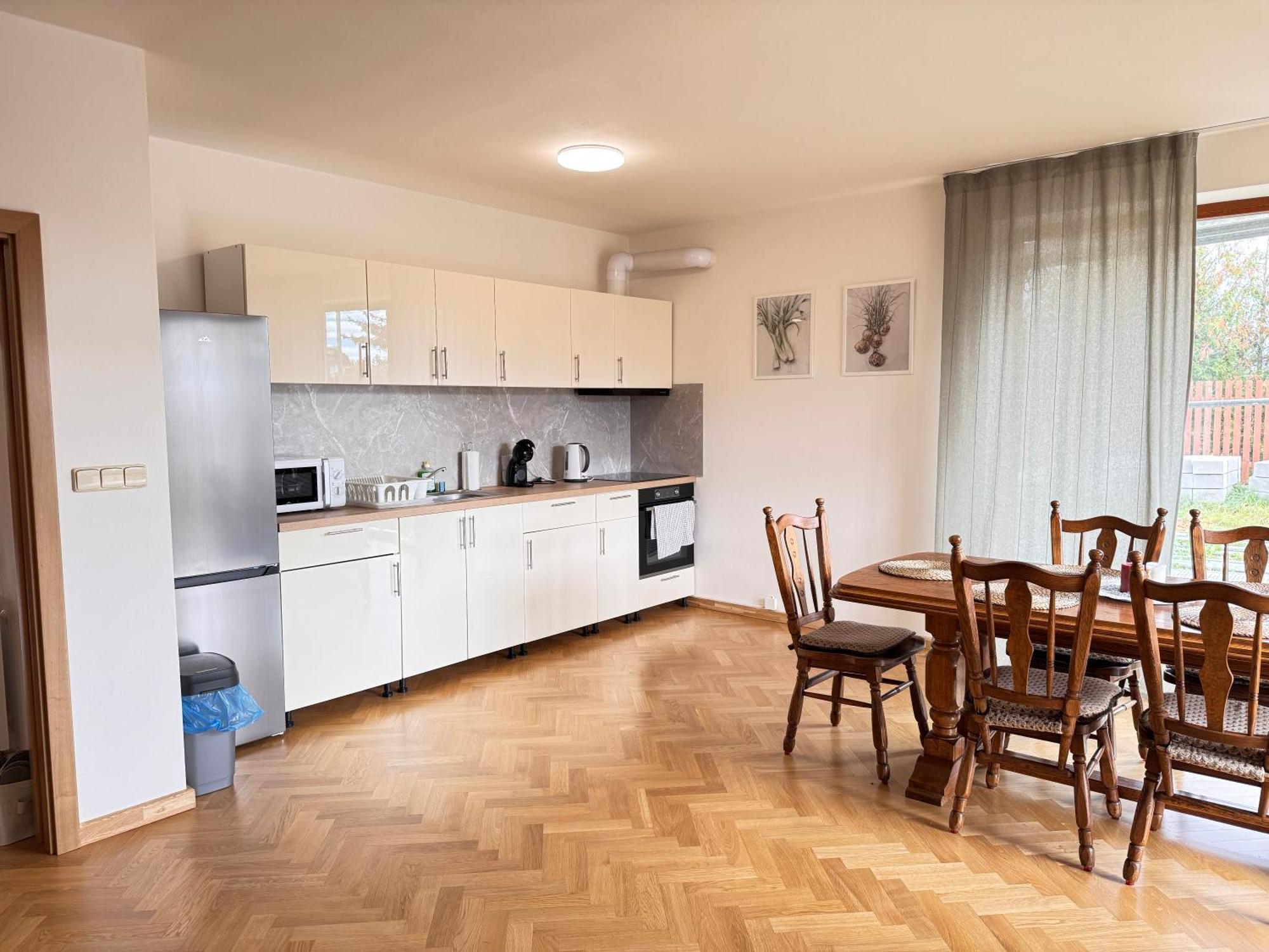 Familyvilla, New 4 Luxury Big Apartments, Parking Daire *