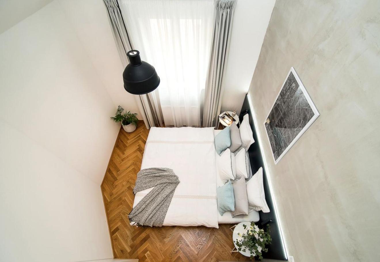Apartment Large And Modern In The Heart Of Prague