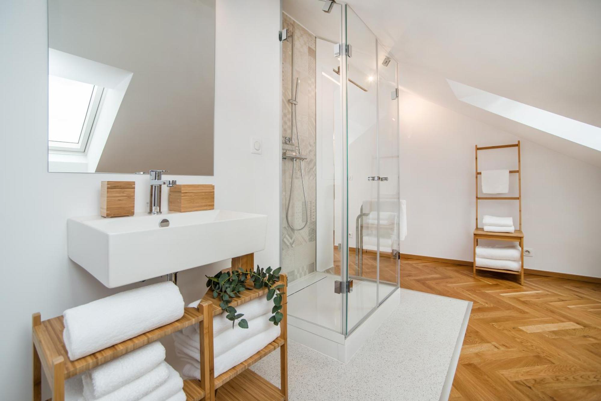 Apartamento Large And Modern In The Heart Of Praga