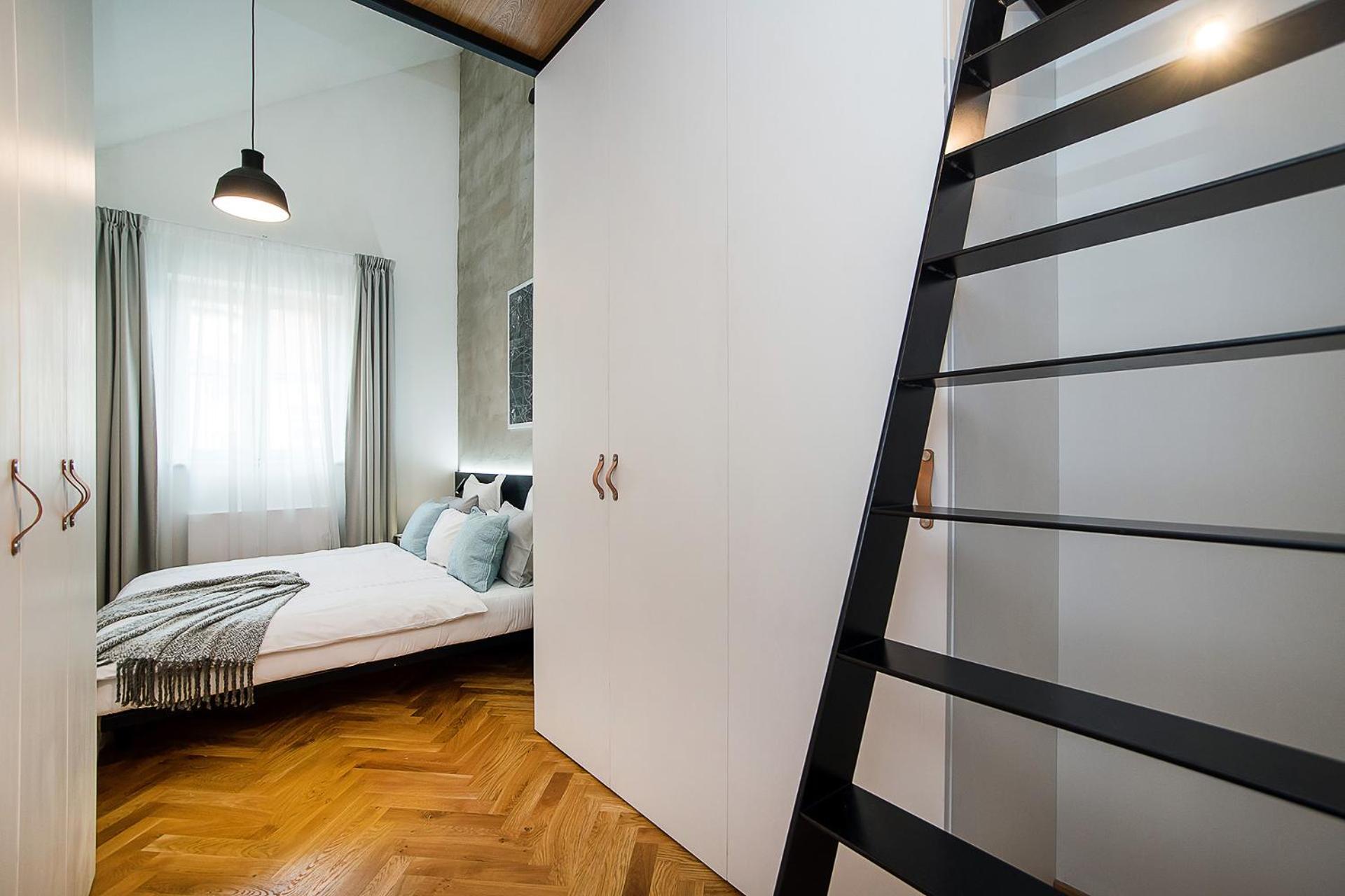 Apartamento Large And Modern In The Heart Of