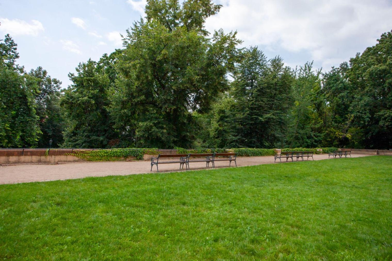 Blueground Vrsovice Private Terrace Equipped Prg-4 Daire *