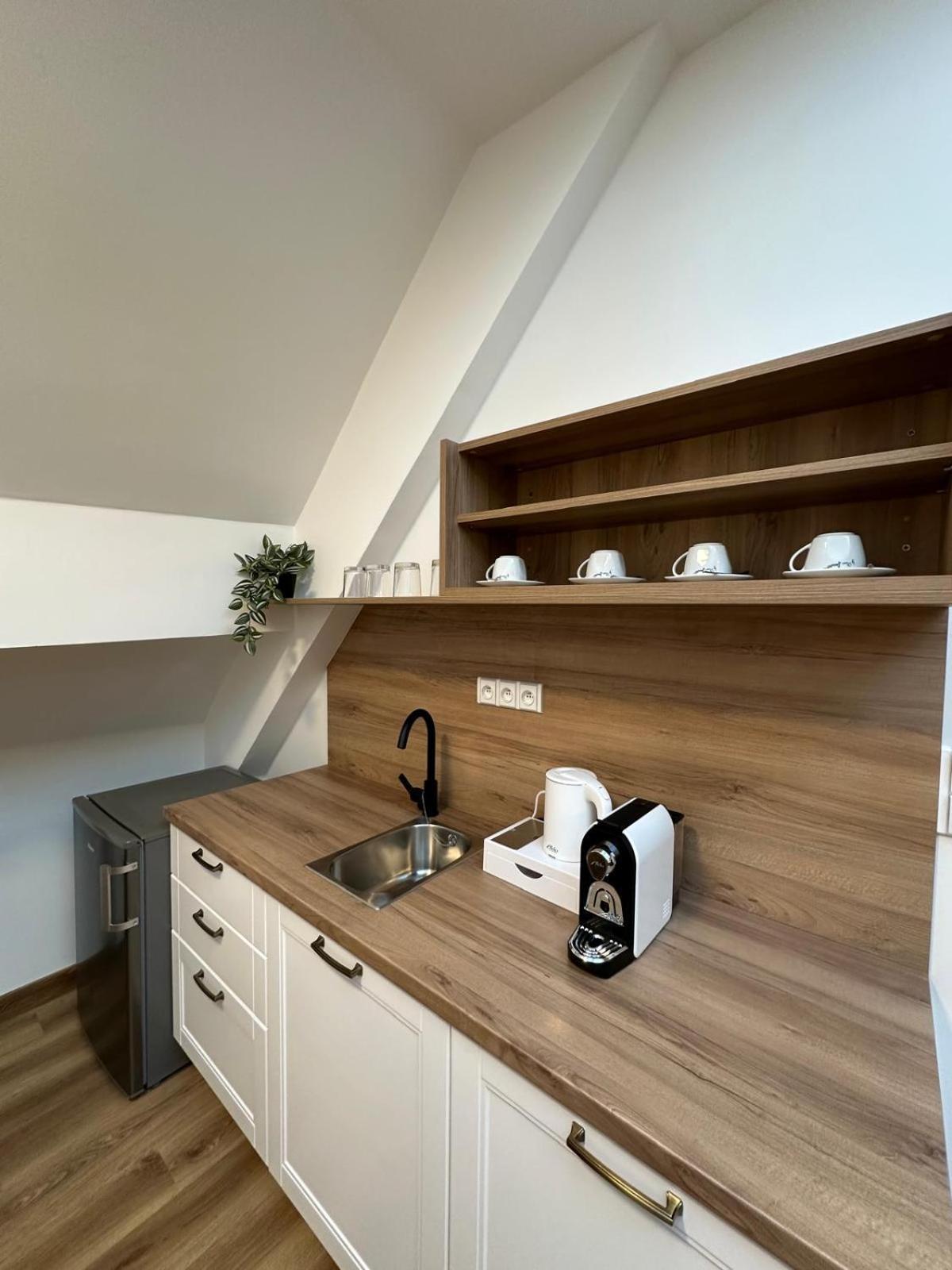 Karlova 4* Prague
