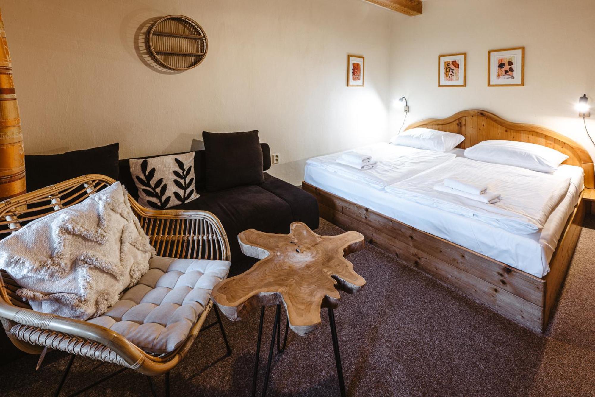 Frydl Hotel 3*