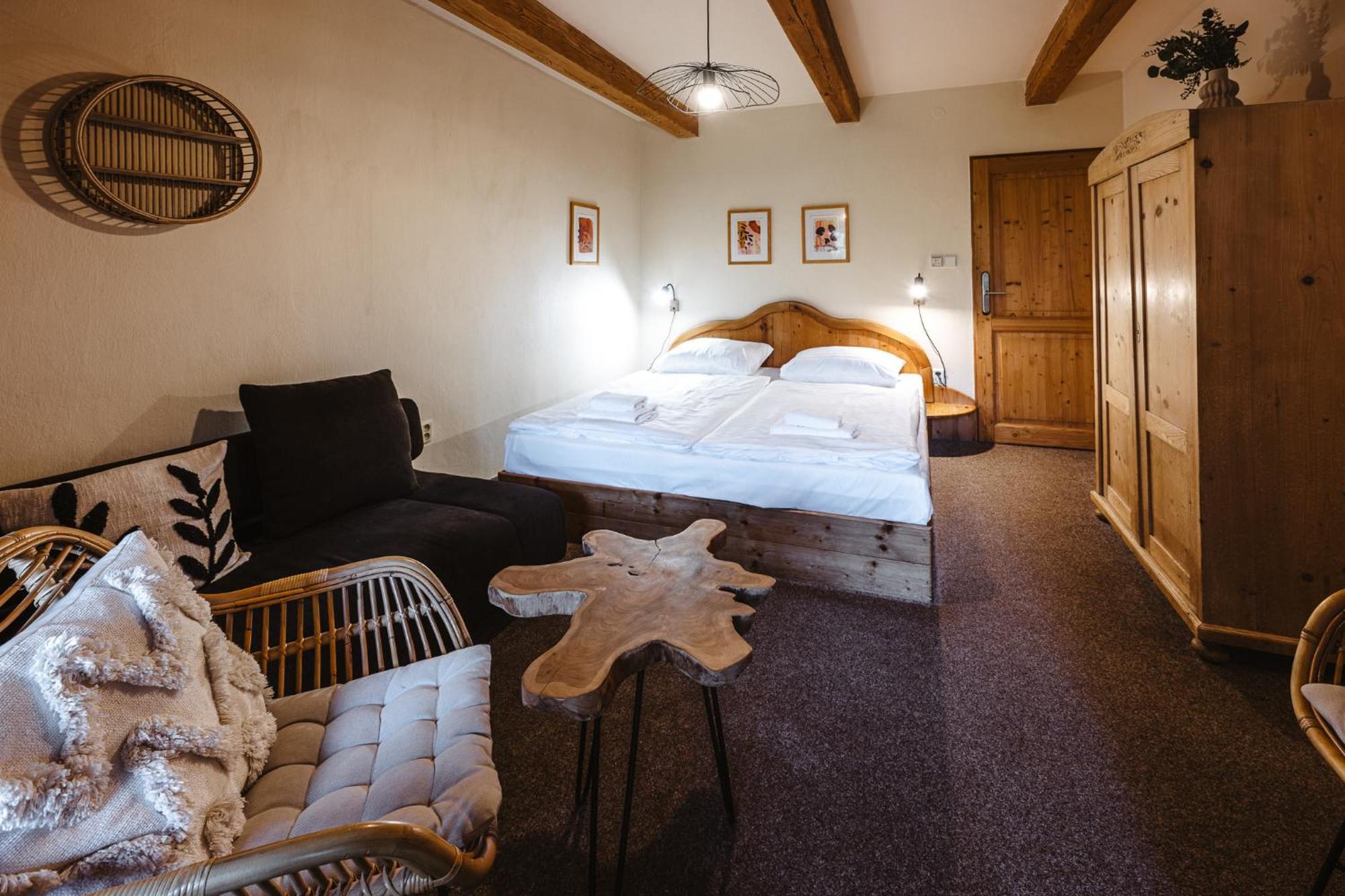 Frydl Hotel 3*