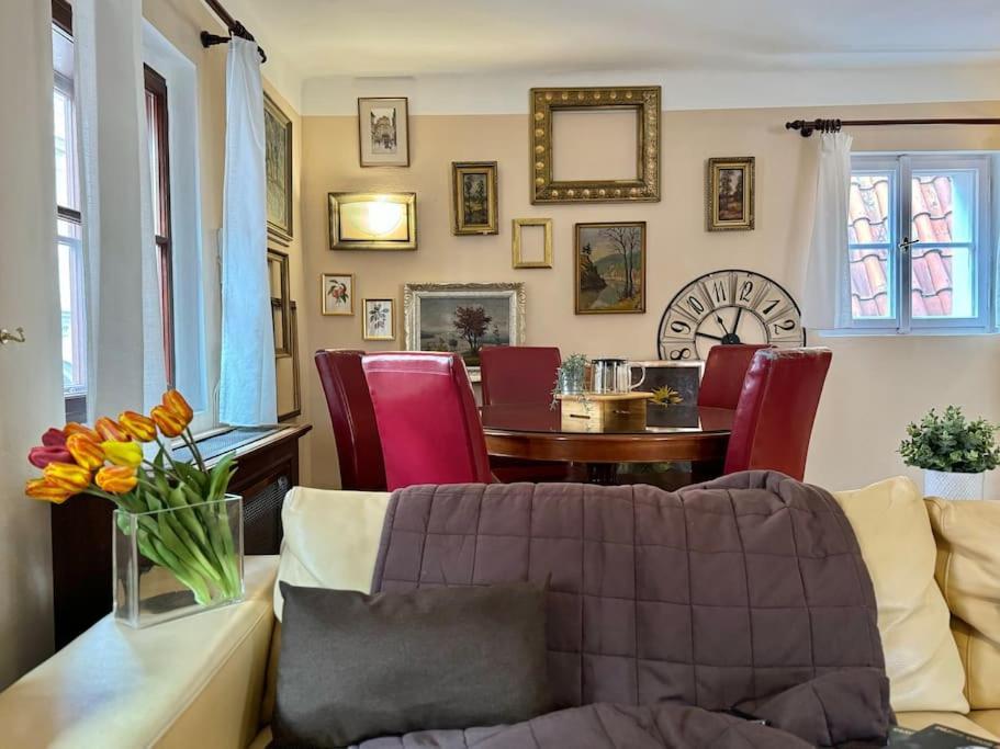 2-floor Traditional Prag