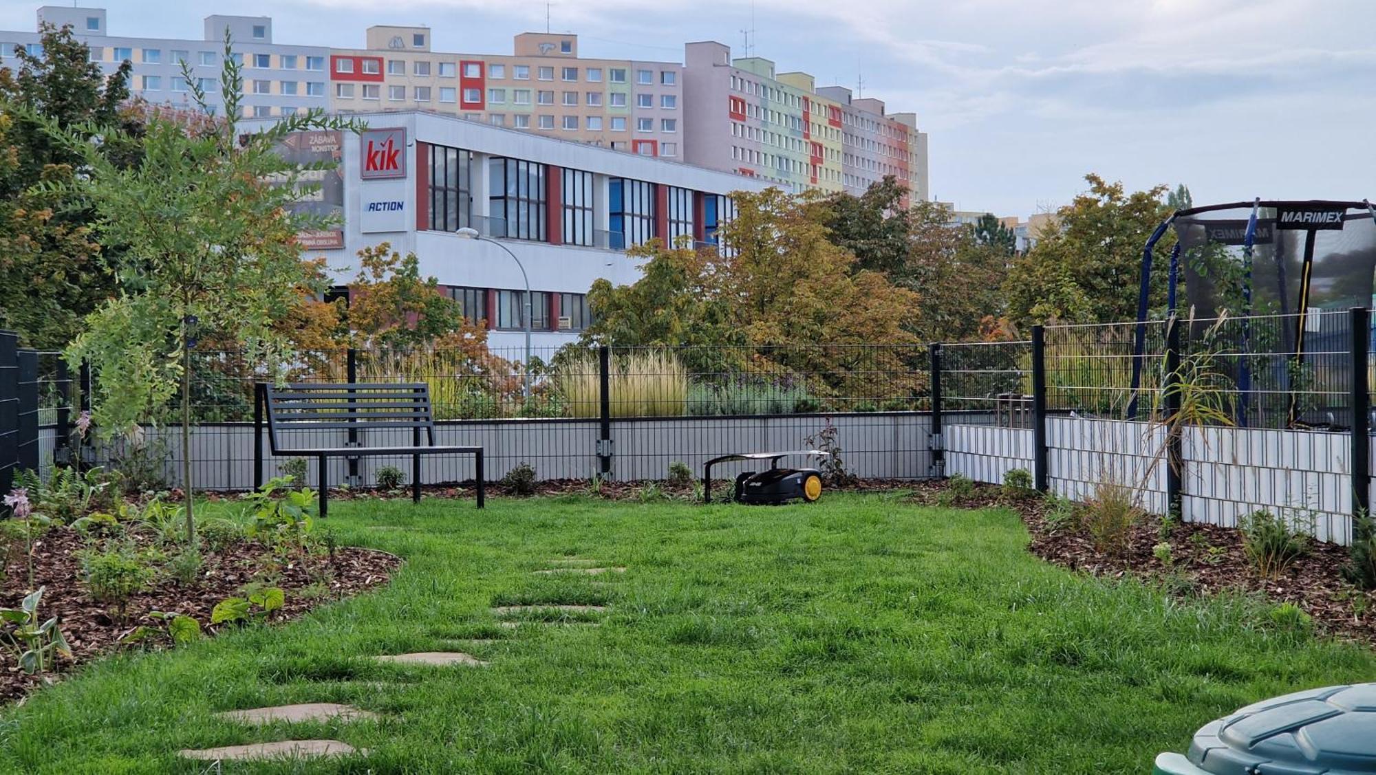 Apartment Beta - Garage, Air Condition, Garden, At Metro *