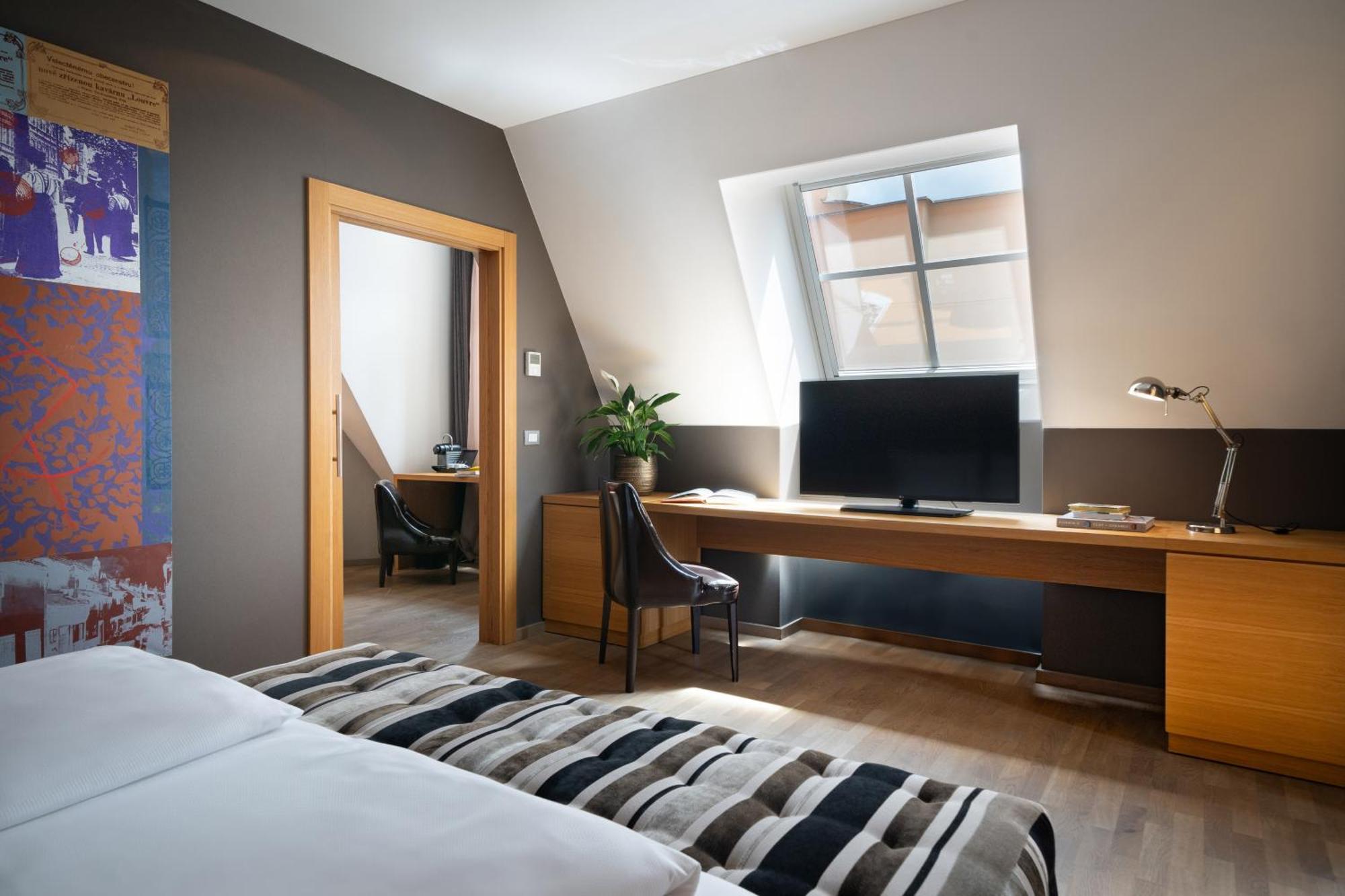 Innside By Melia Old Town Hotel 4*