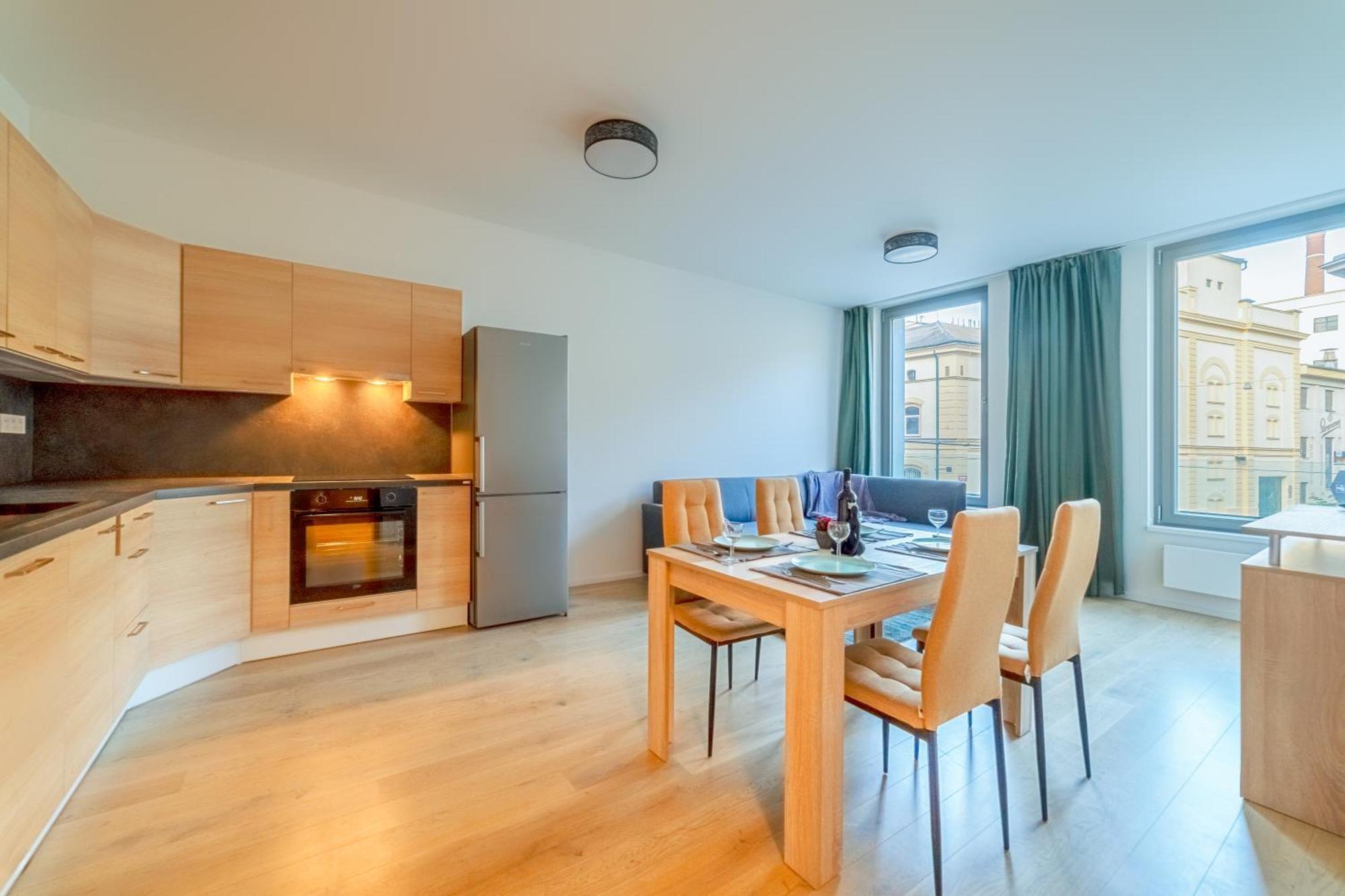 Premium Woodsy With Parking Garage By Rentez Appartement *