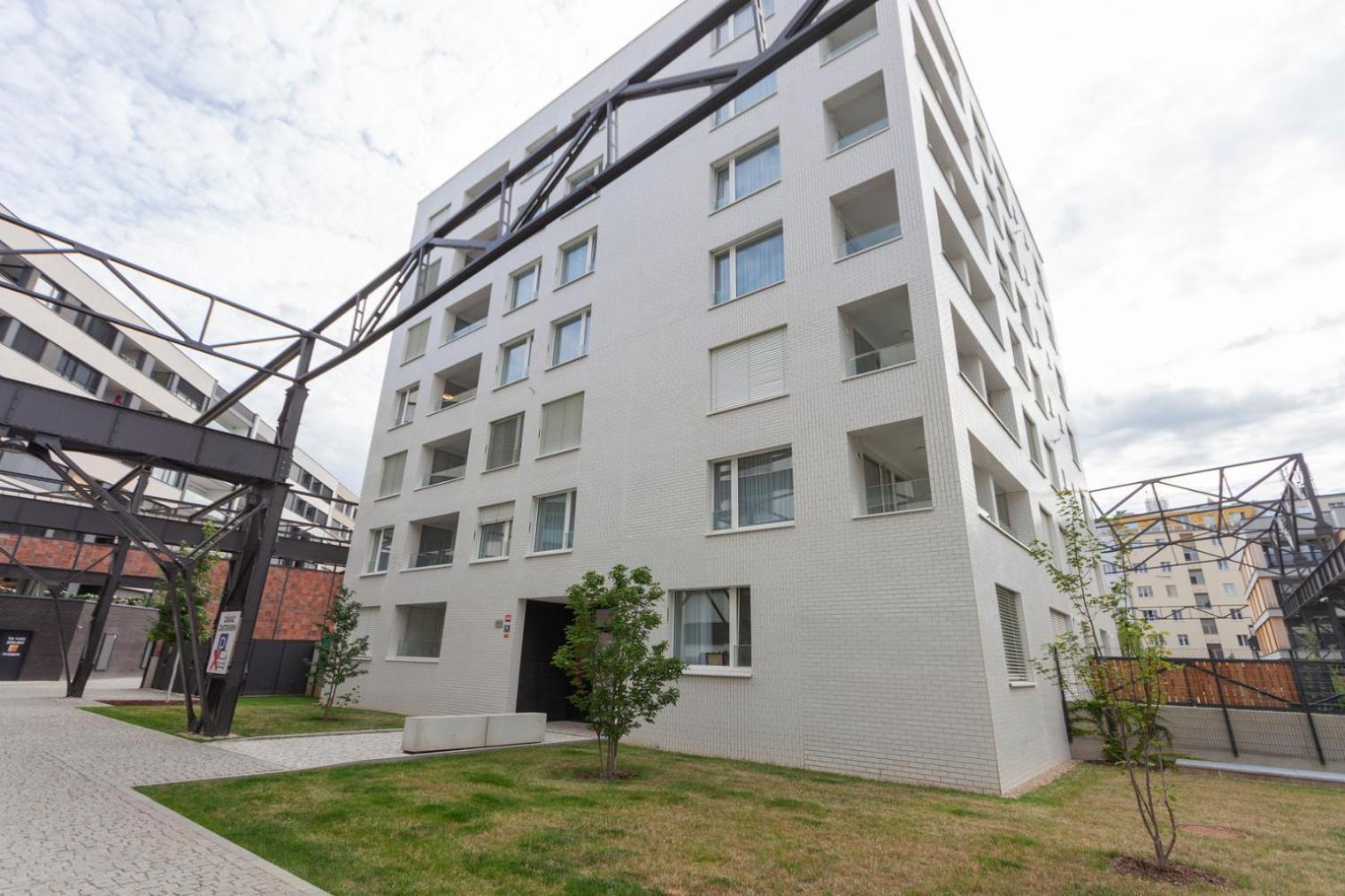 Apartment Blueground 7 Furnished With Balcony Prg-10