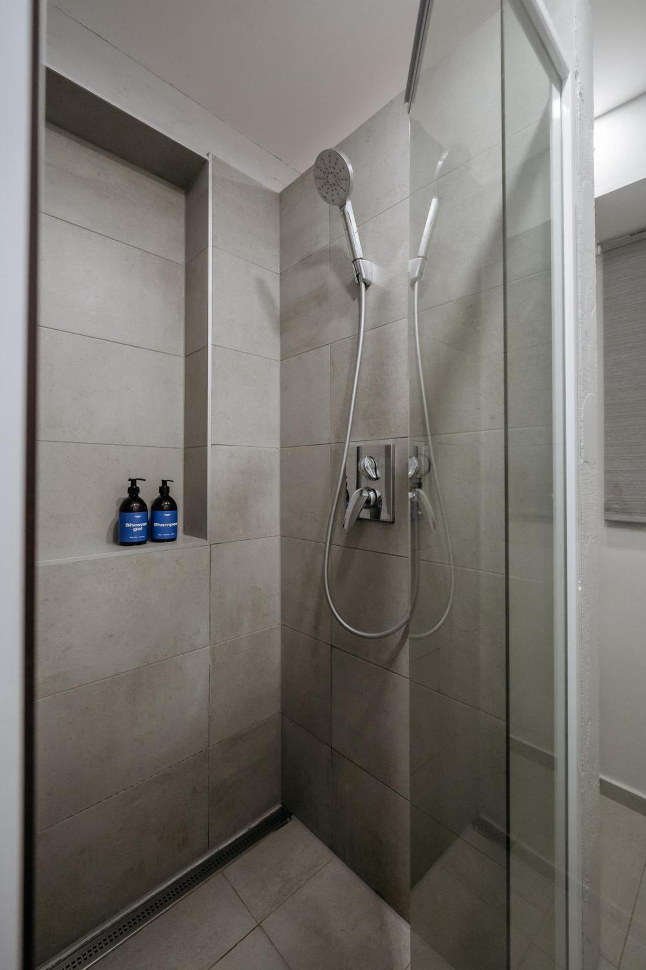 Apartamento Days - 2bdr - Quiet Area - Workspace Praga