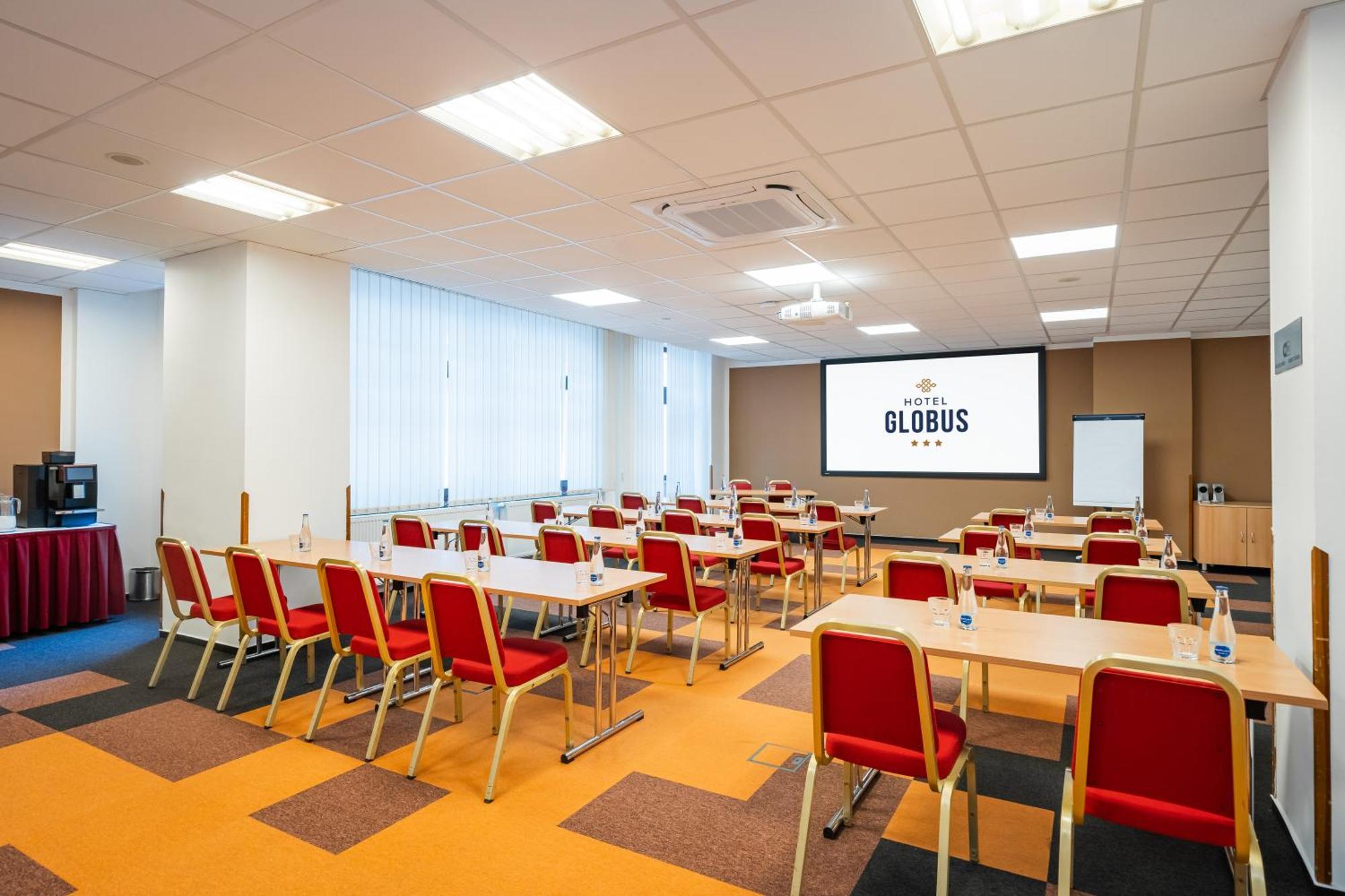 Globus Hotel