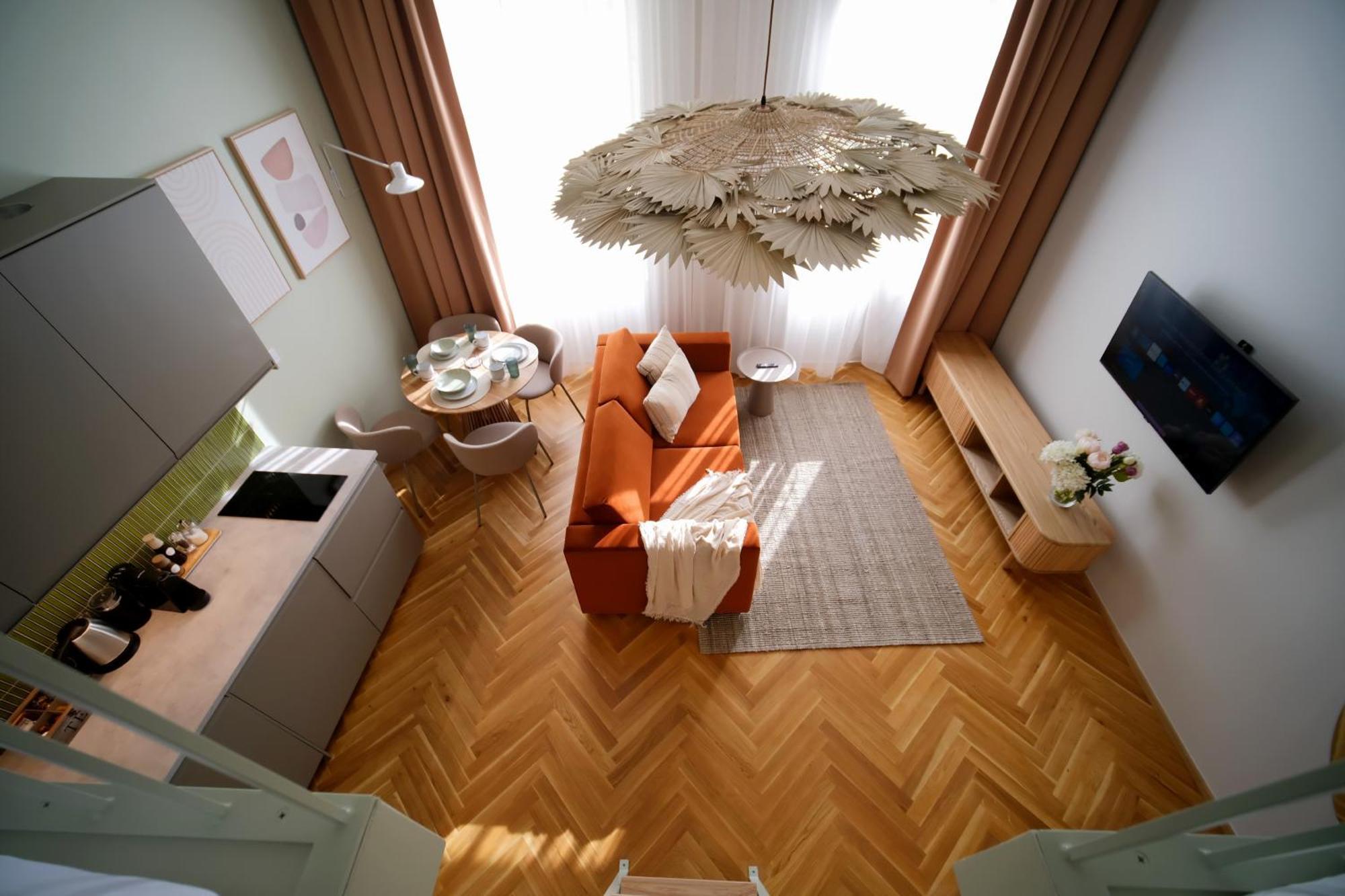 Luxemi I Center Premium *