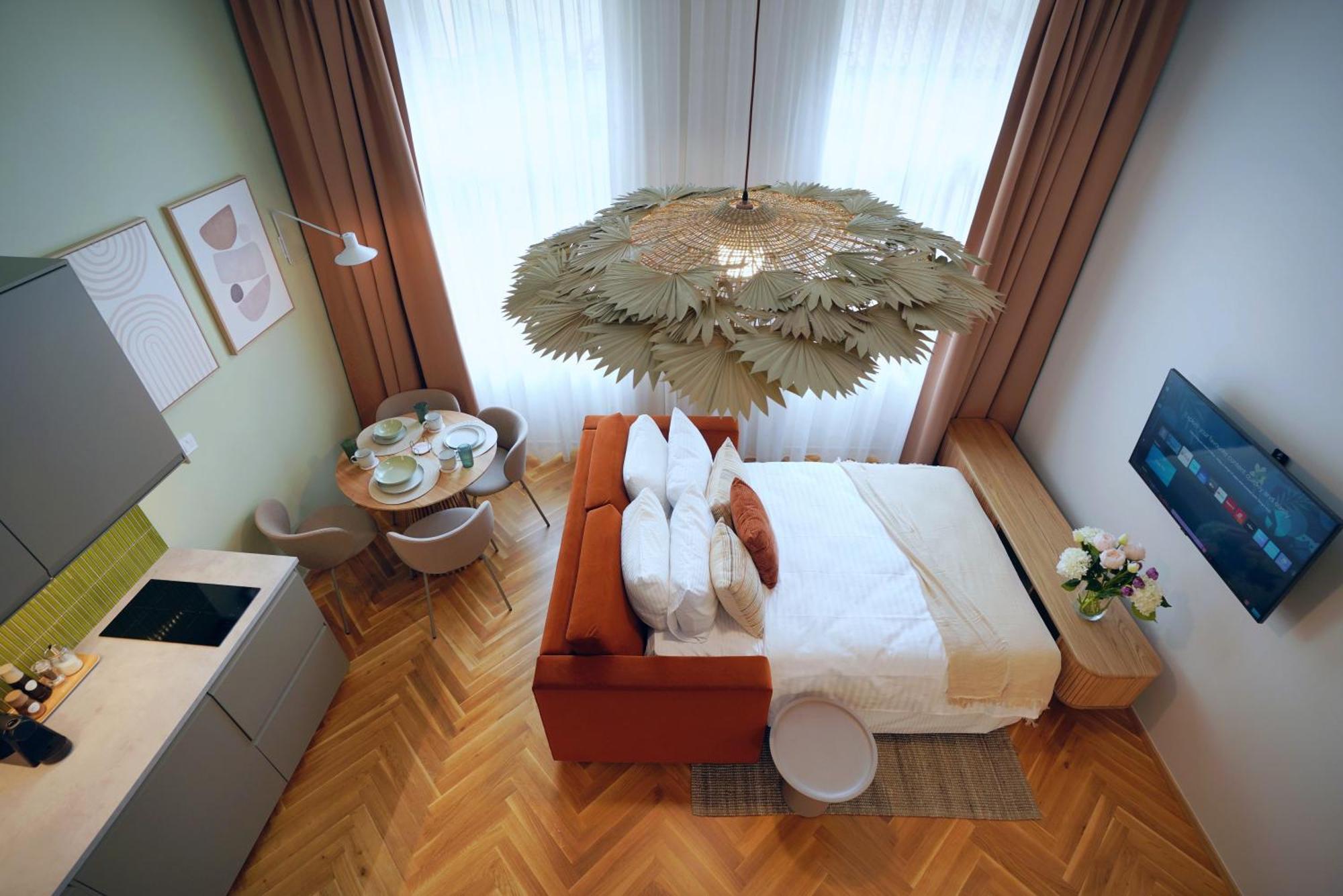 Luxemi I Center Premium *