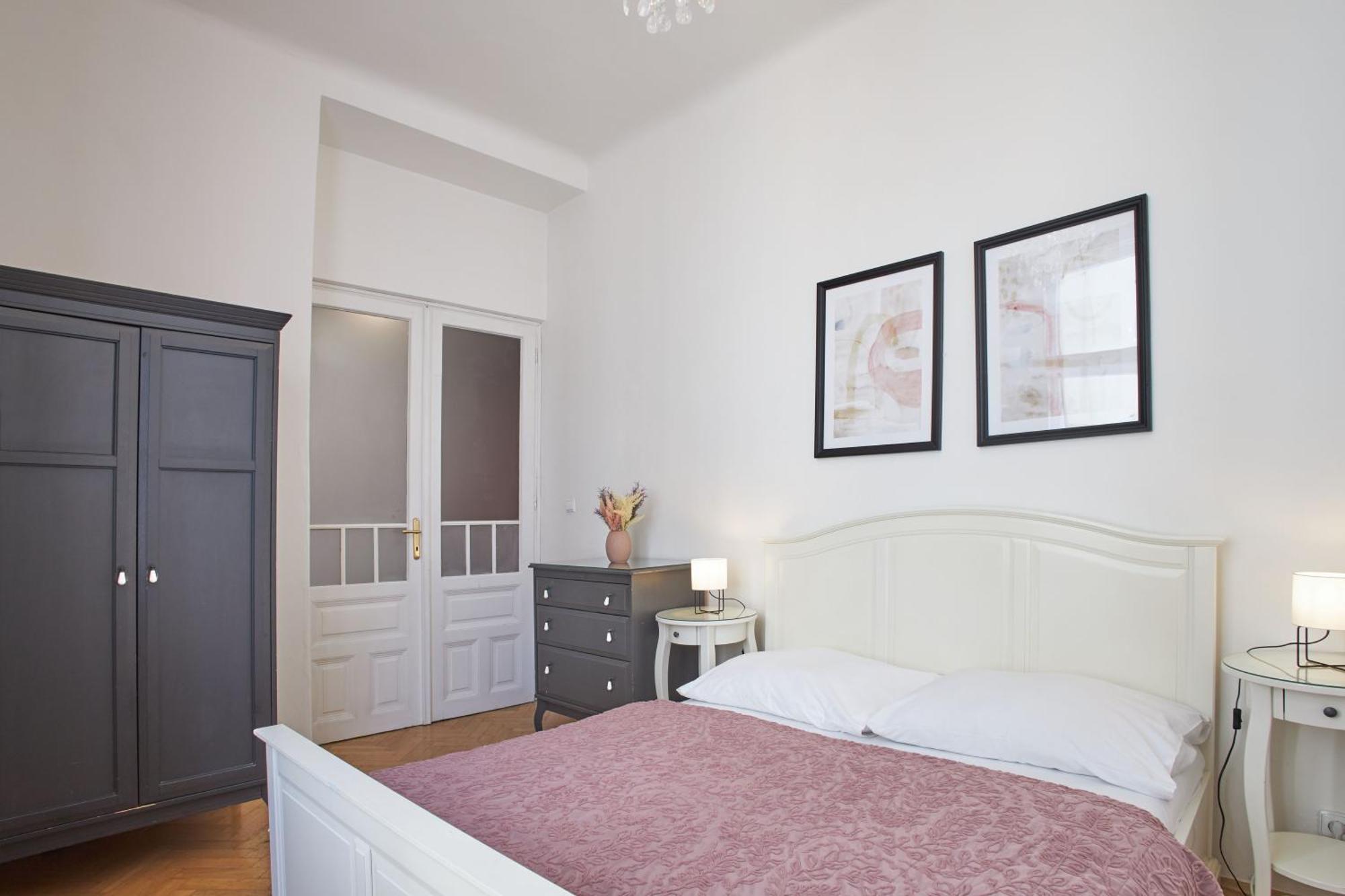 Charles Bridge Premium Residence