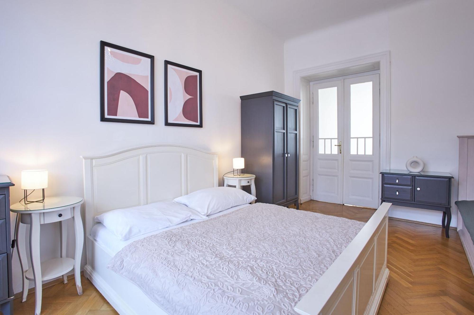 Charles Bridge Premium 4* Prag