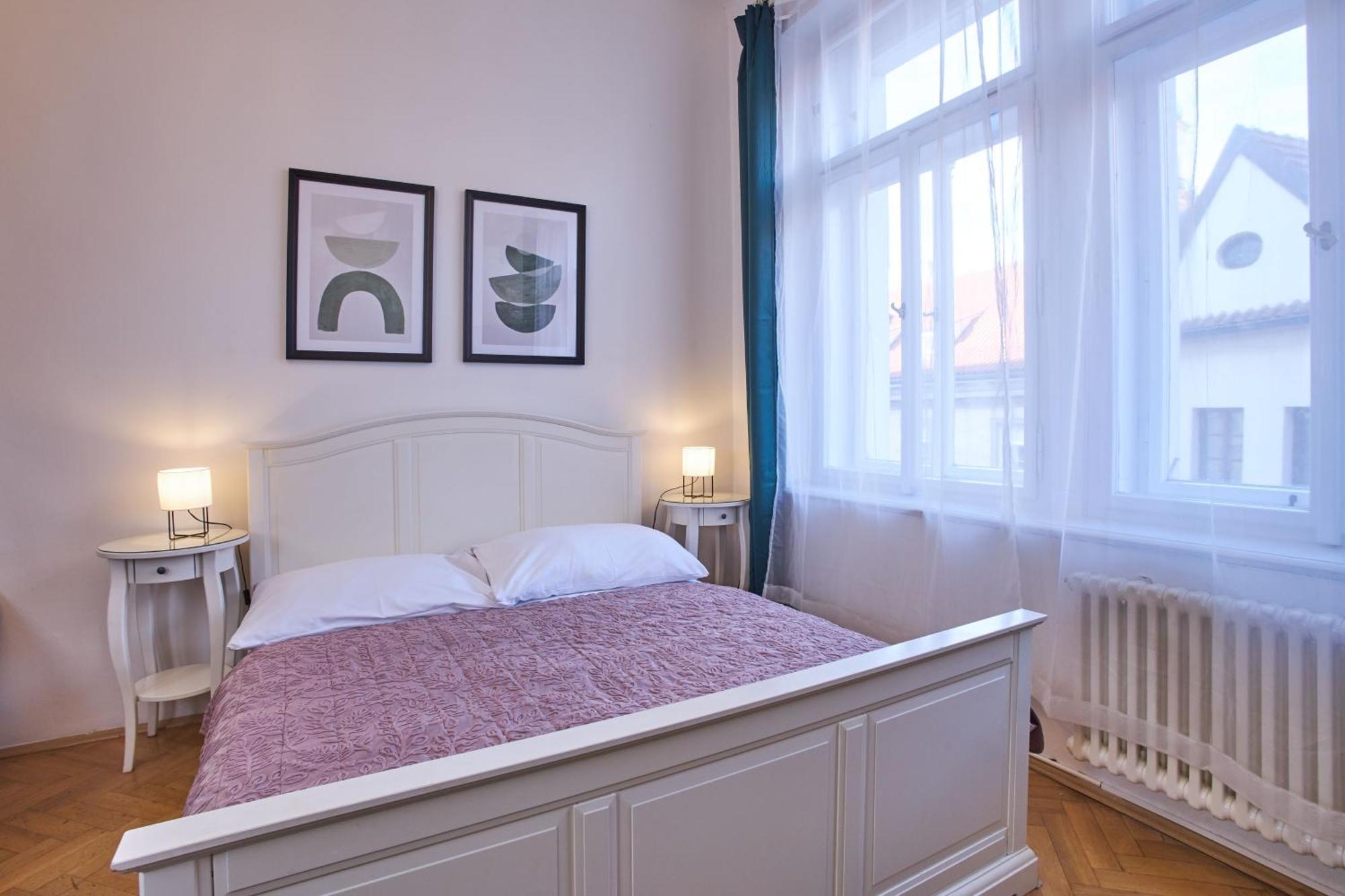 Apart Otel Charles Bridge Premium Prag