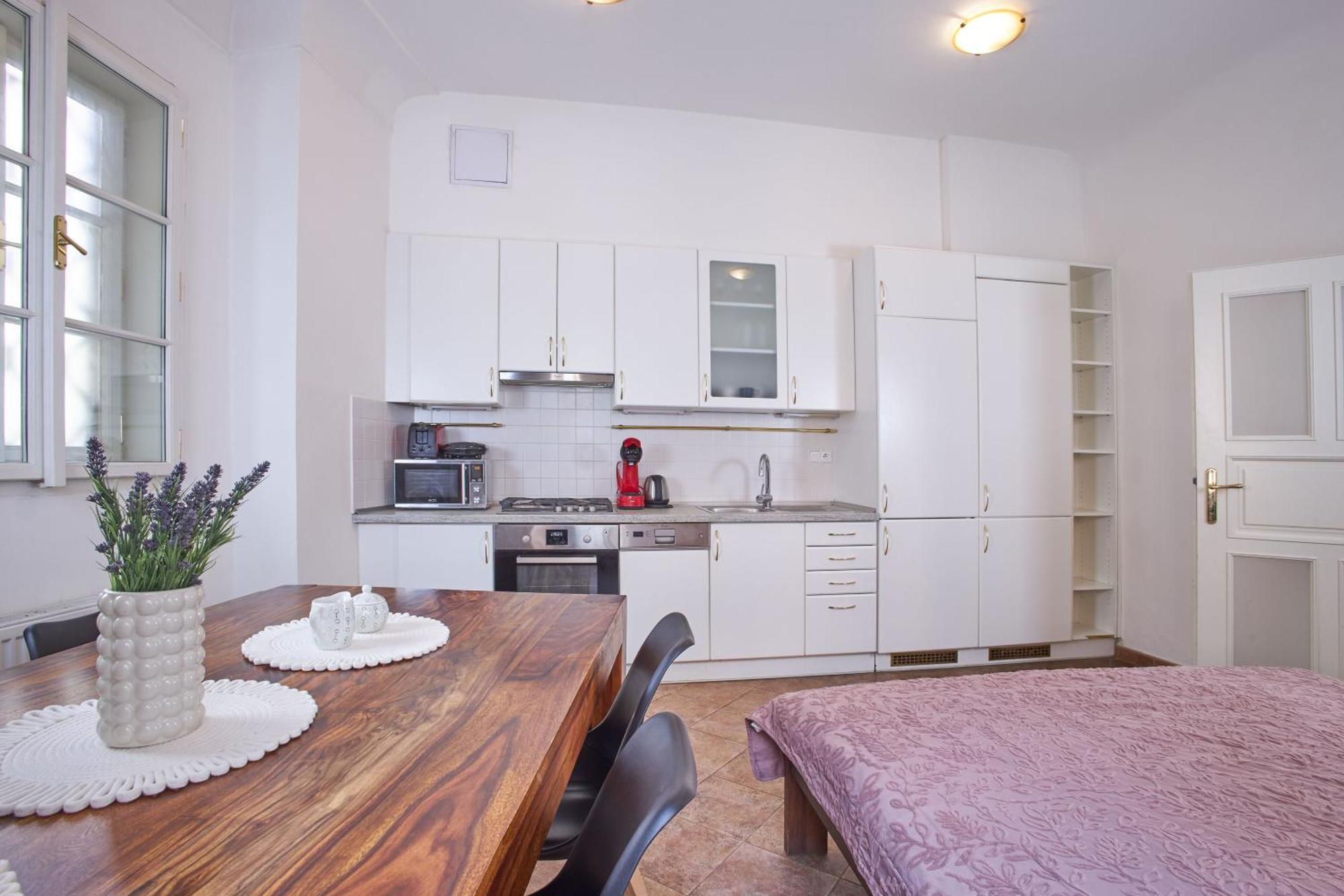 Apartment Charles Bridge *