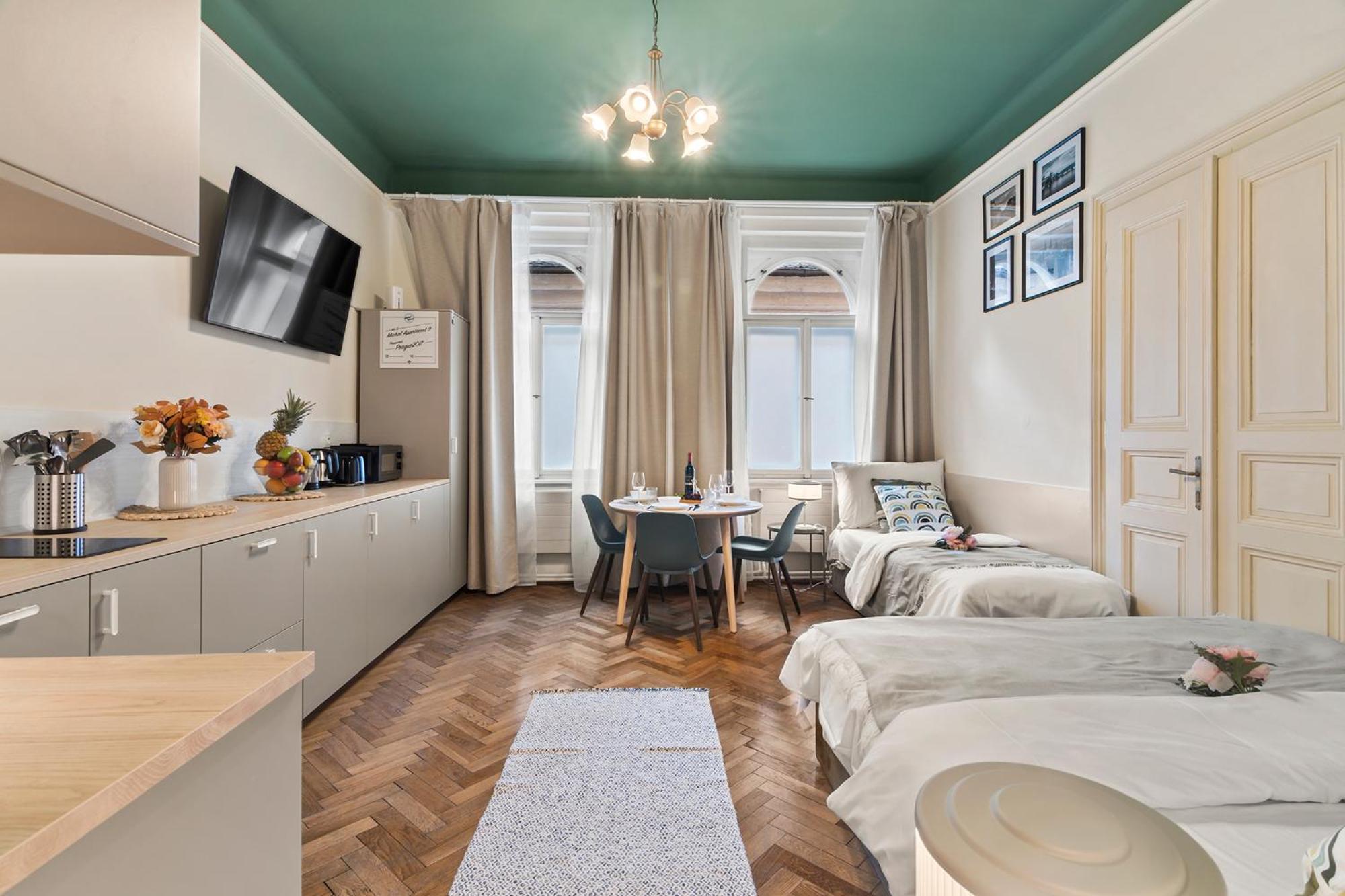 Apts In Old Town By Michal&friends Apartment