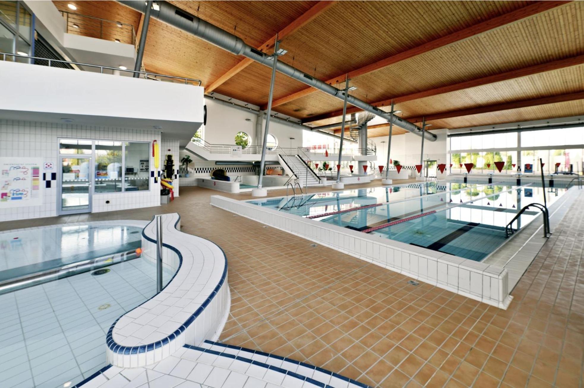Diamondvilla, 4 Bedroom Apartment, Garden & Appartement Prague