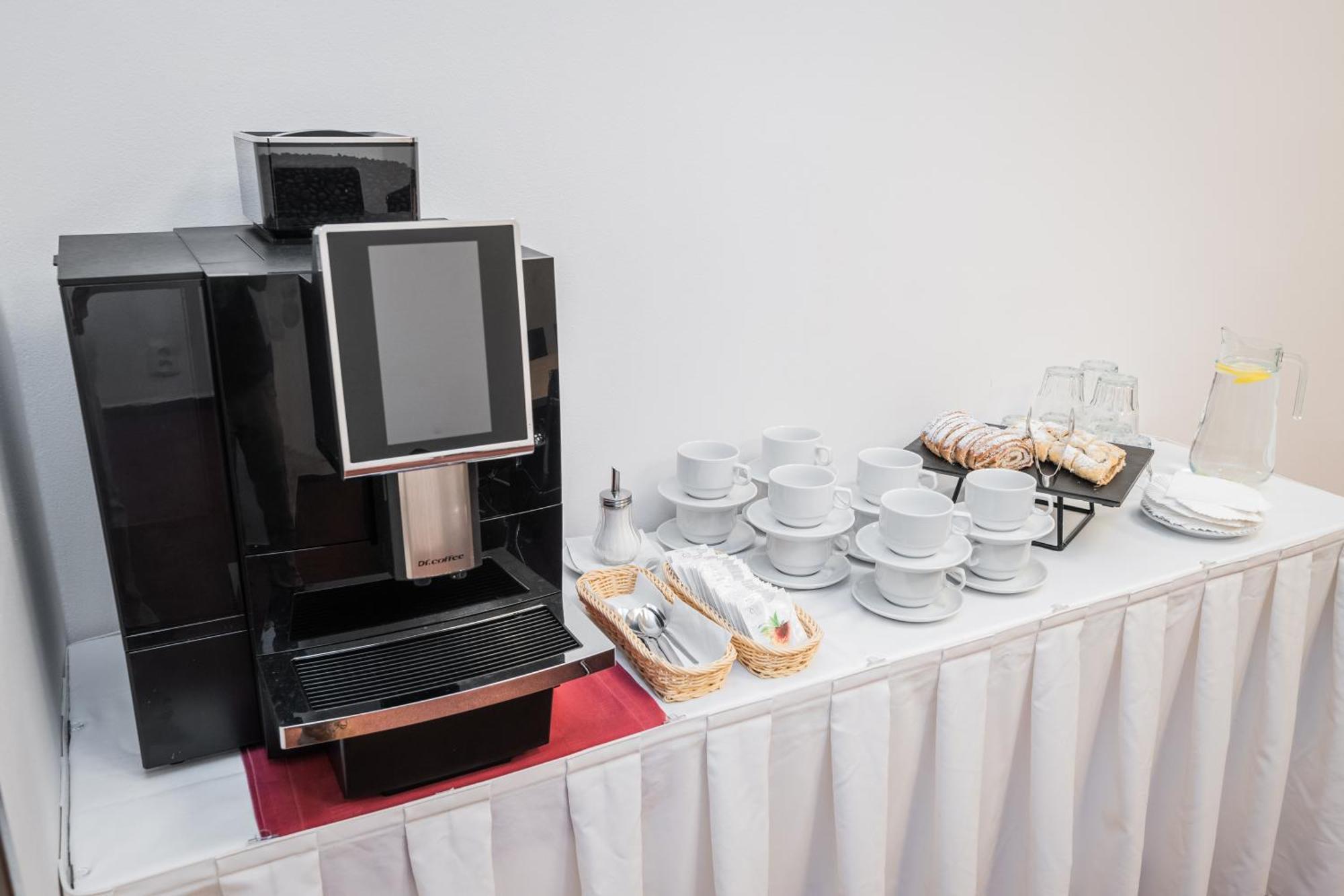Globus 3* Prague