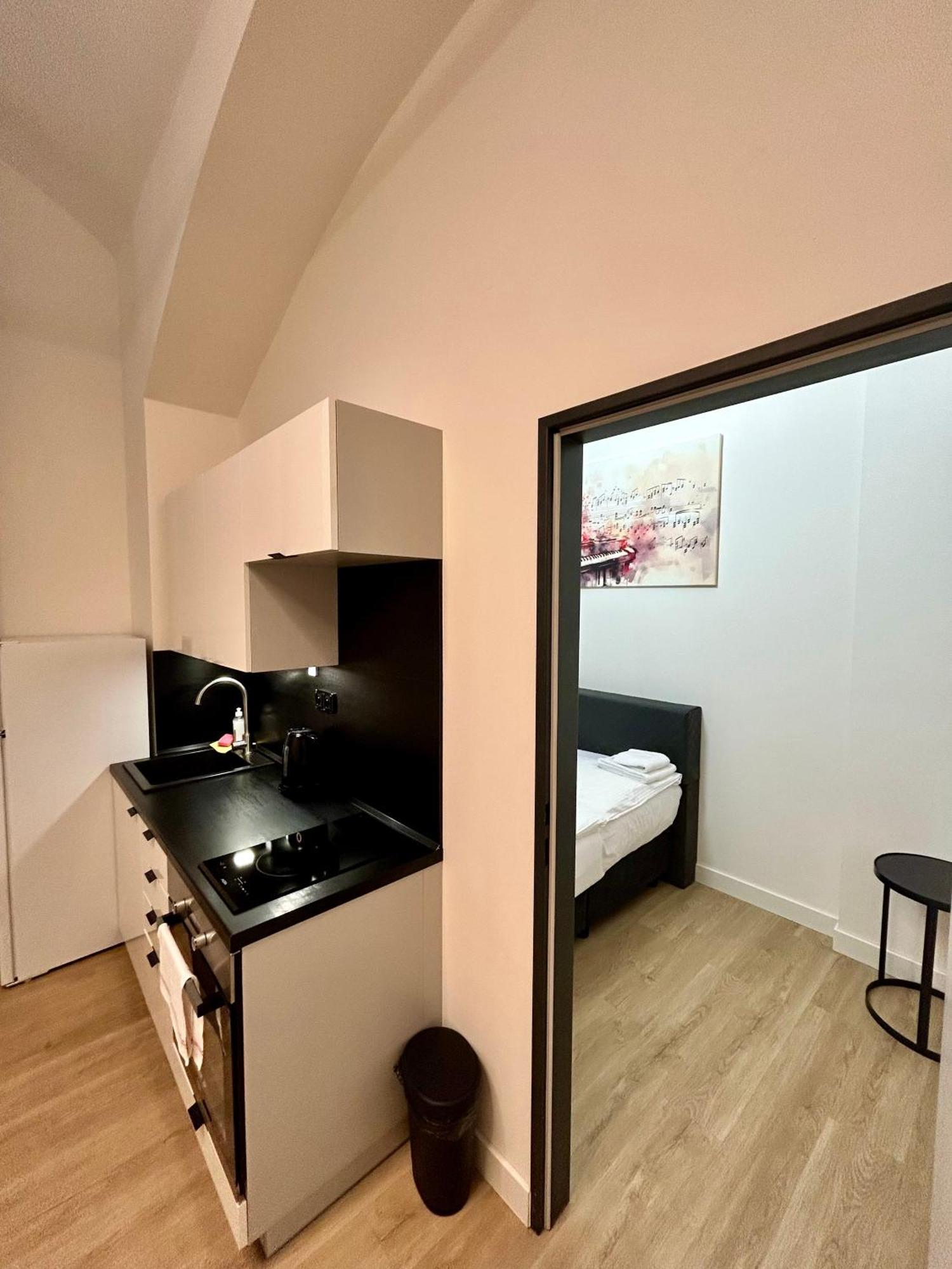 Figaro 4* Prague