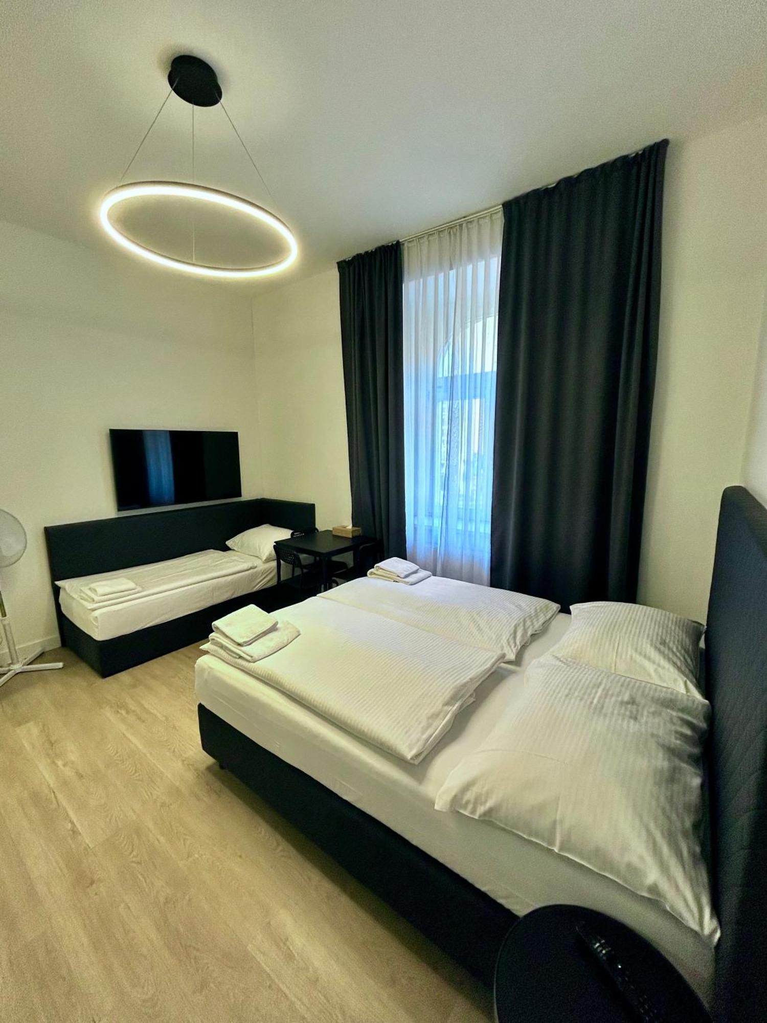 Figaro Aparthotel Prague