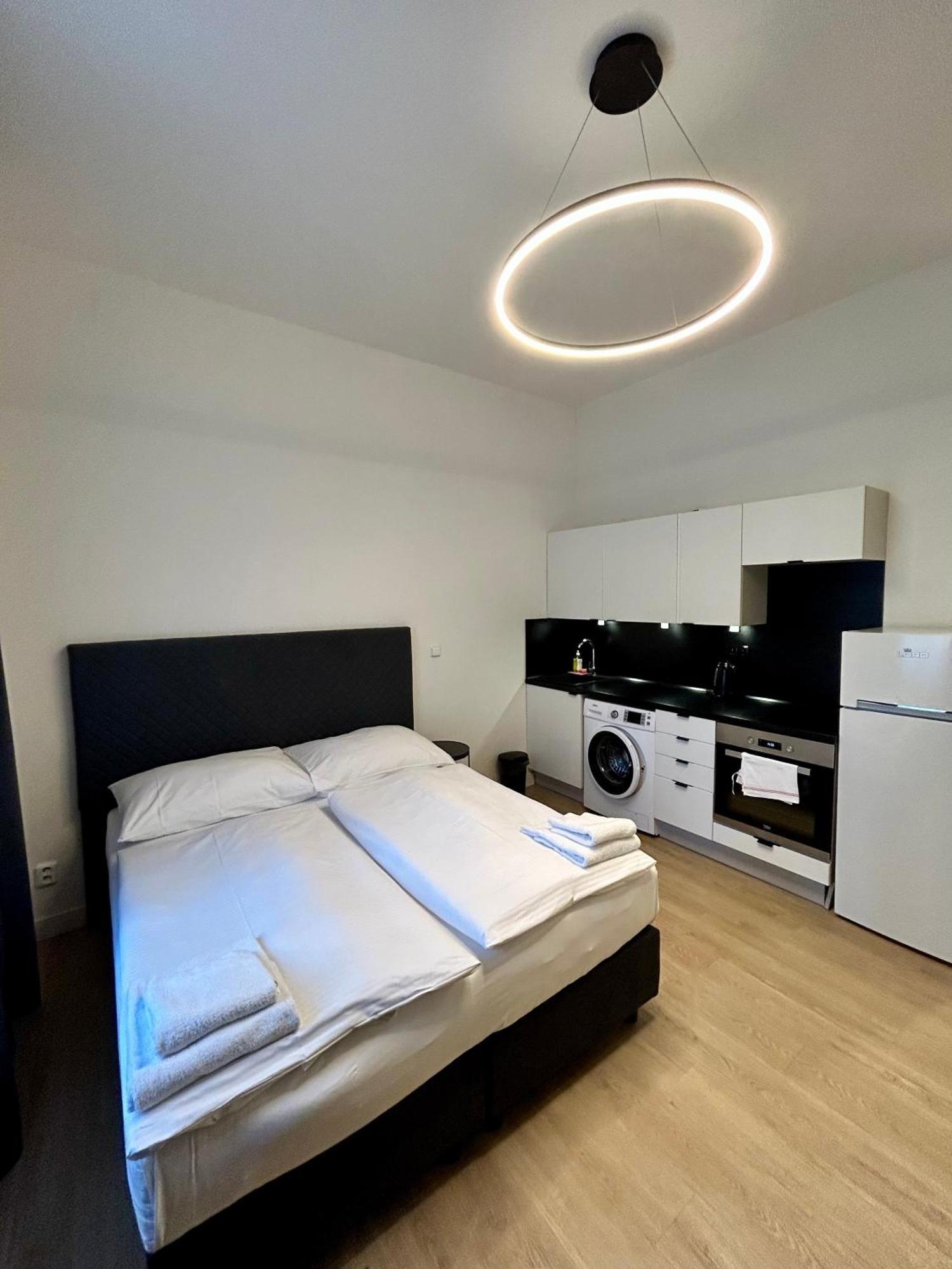 Figaro Aparthotel 4*
