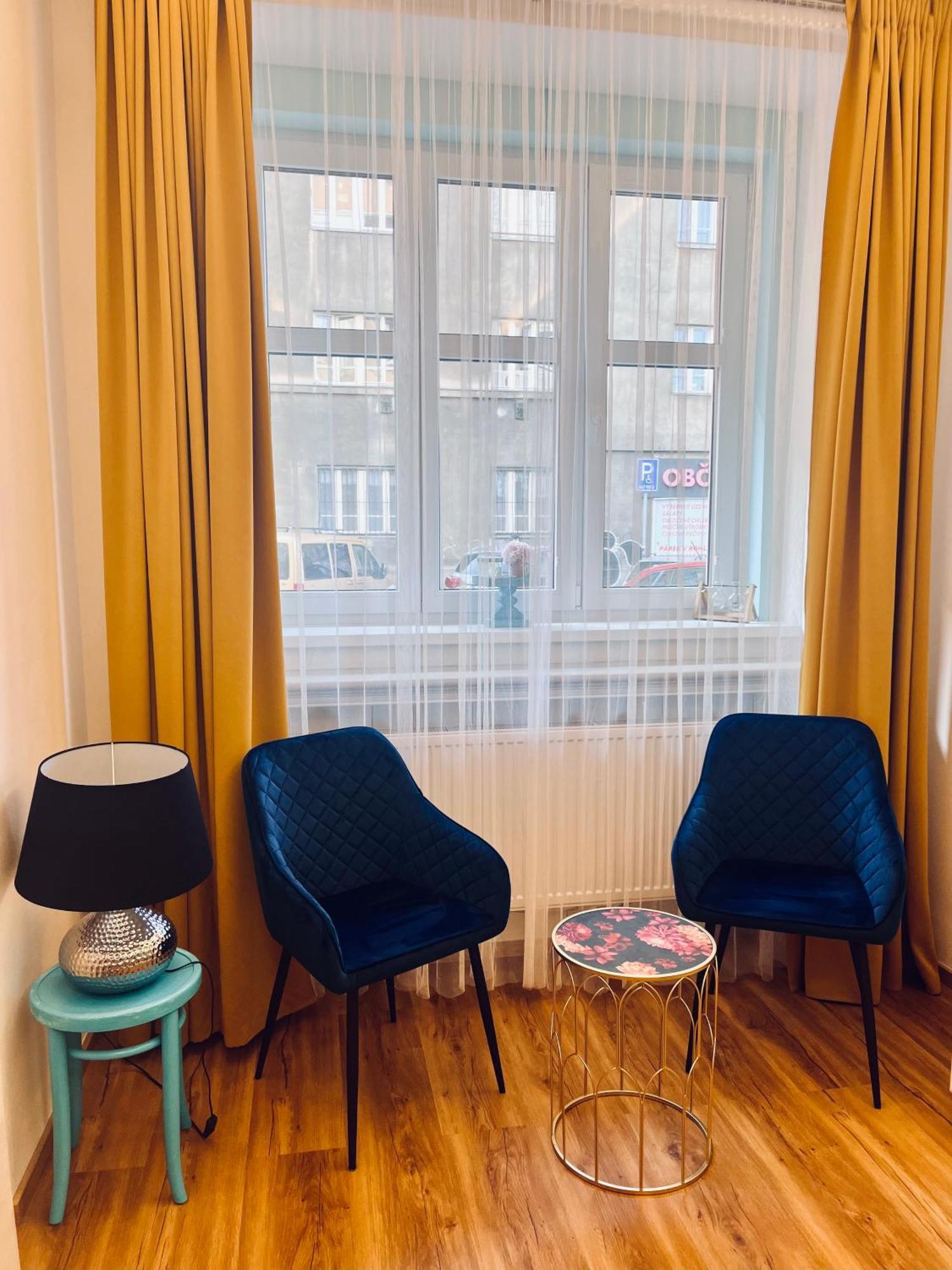 Apartment Moderni Apartman Na Hluboke V Praze - Idealni Pro 4