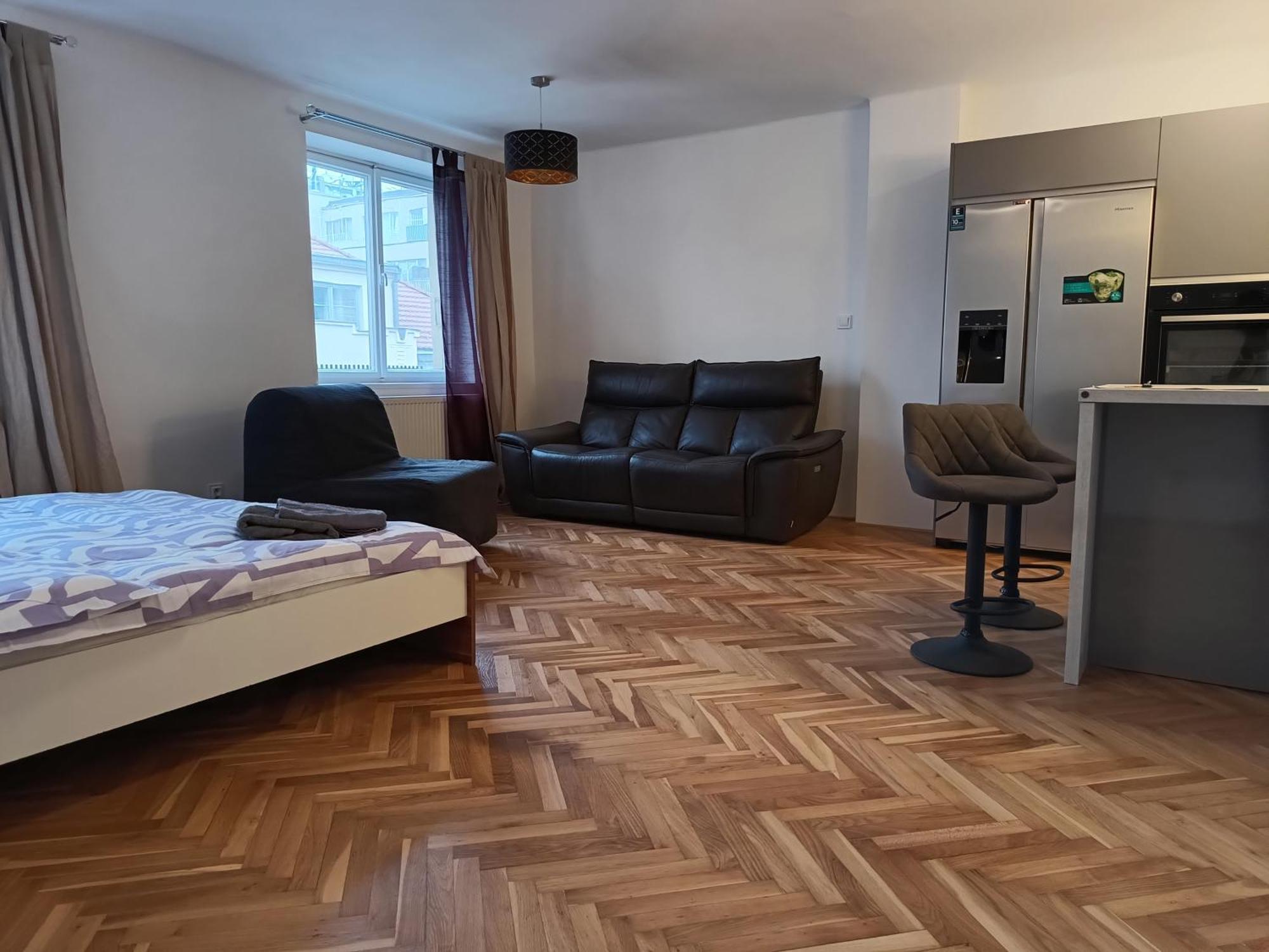 In The Center Of Oid Town Apartment *