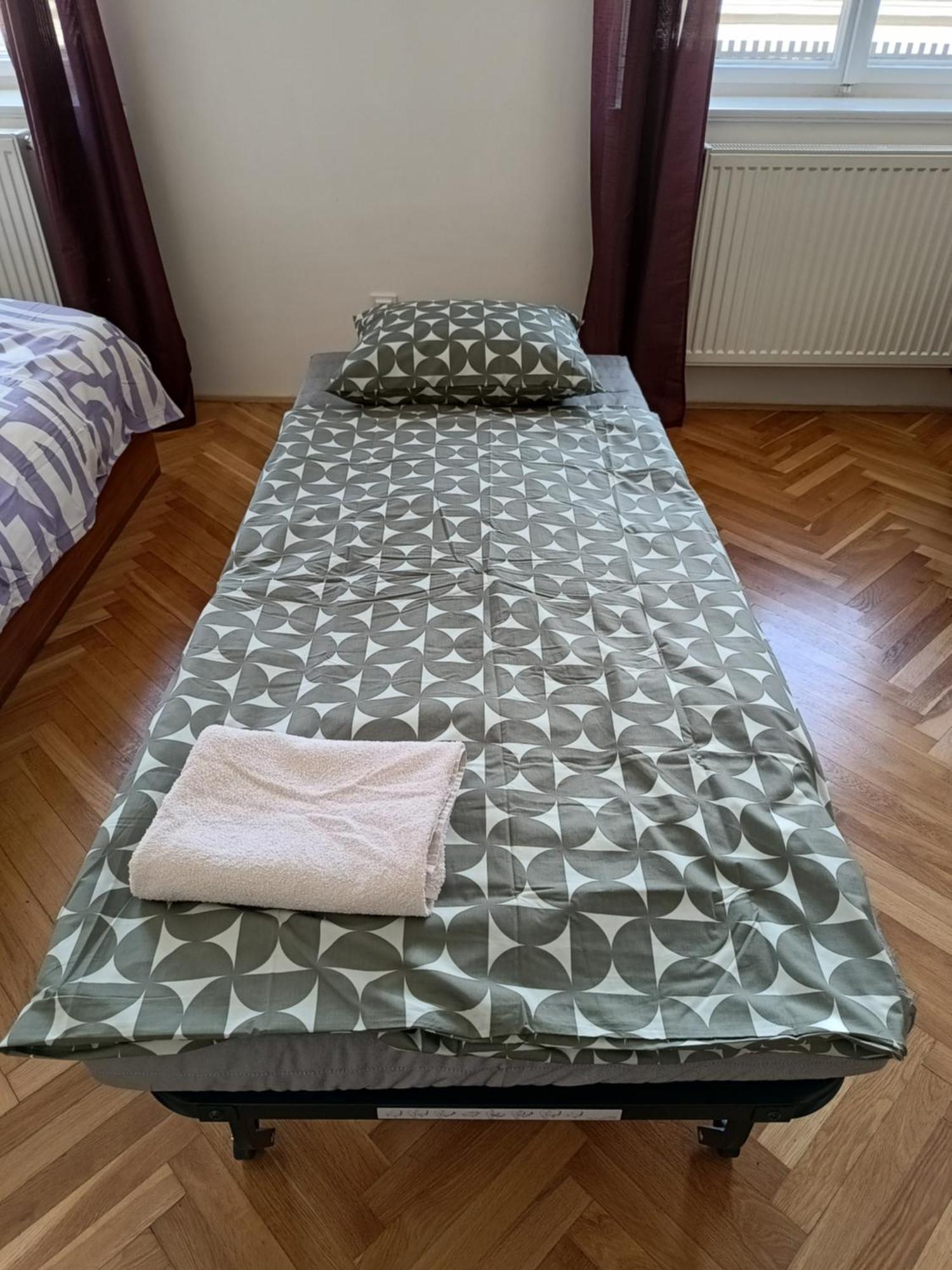 In The Center Of Oid Town Apartment *