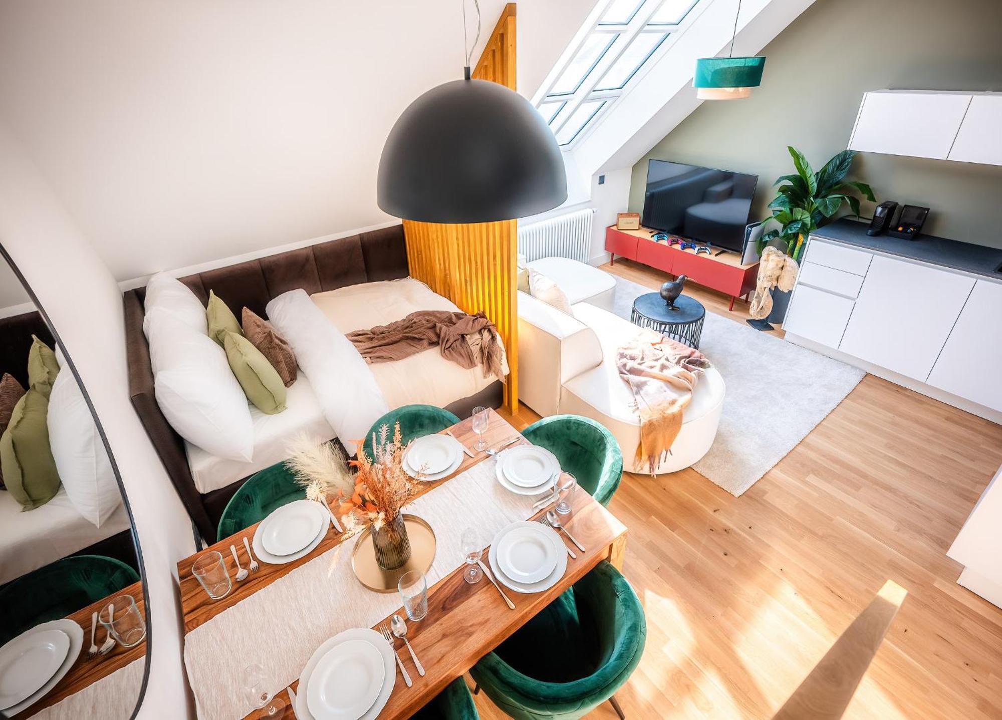 Accordion Boutique & Premium Hotel
