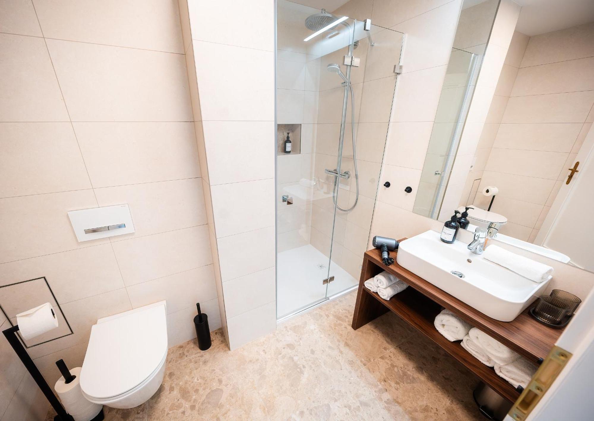 Accordion Boutique & Premium Hotel