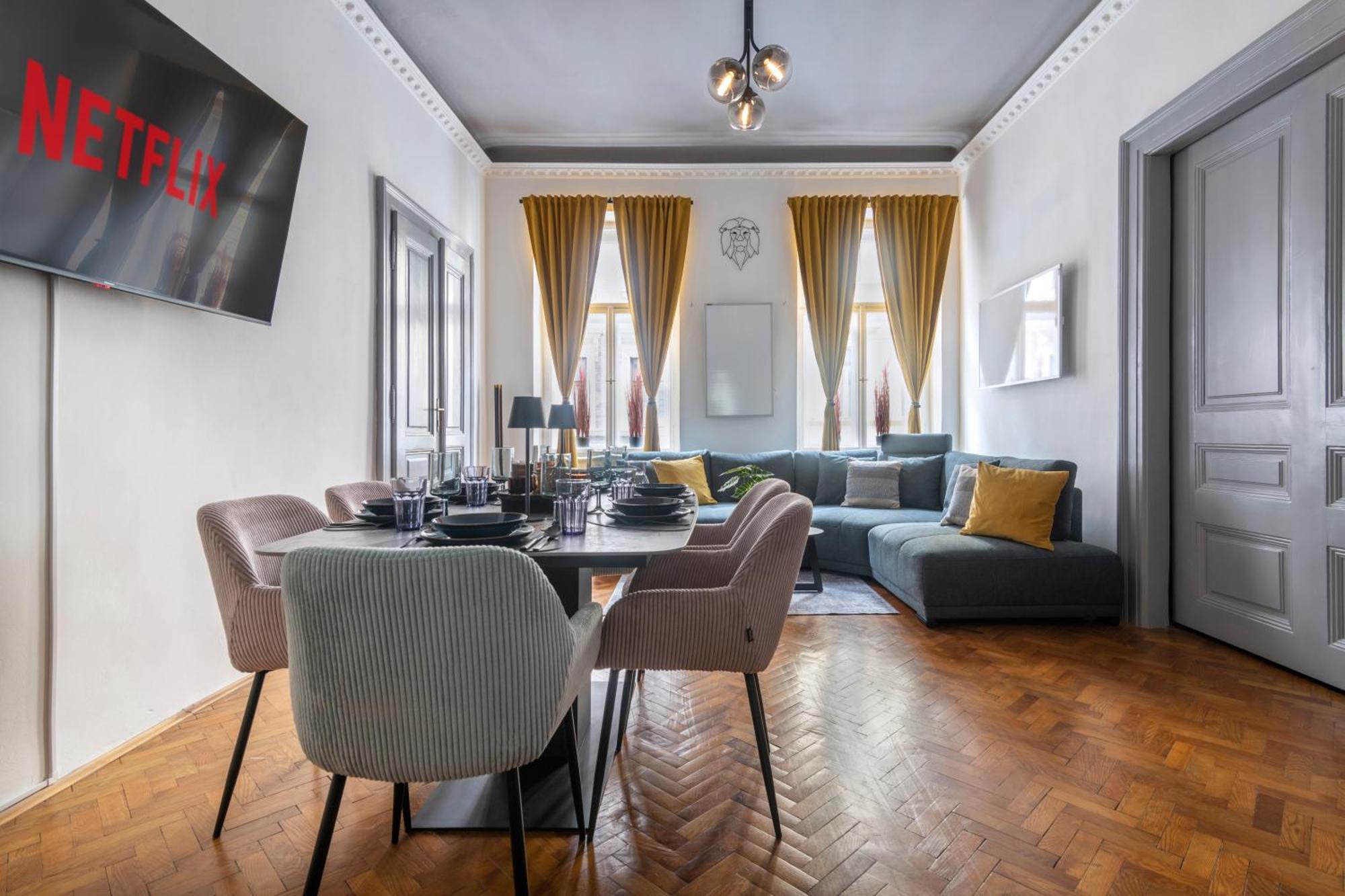 Apartment 3 Bedroom Prague