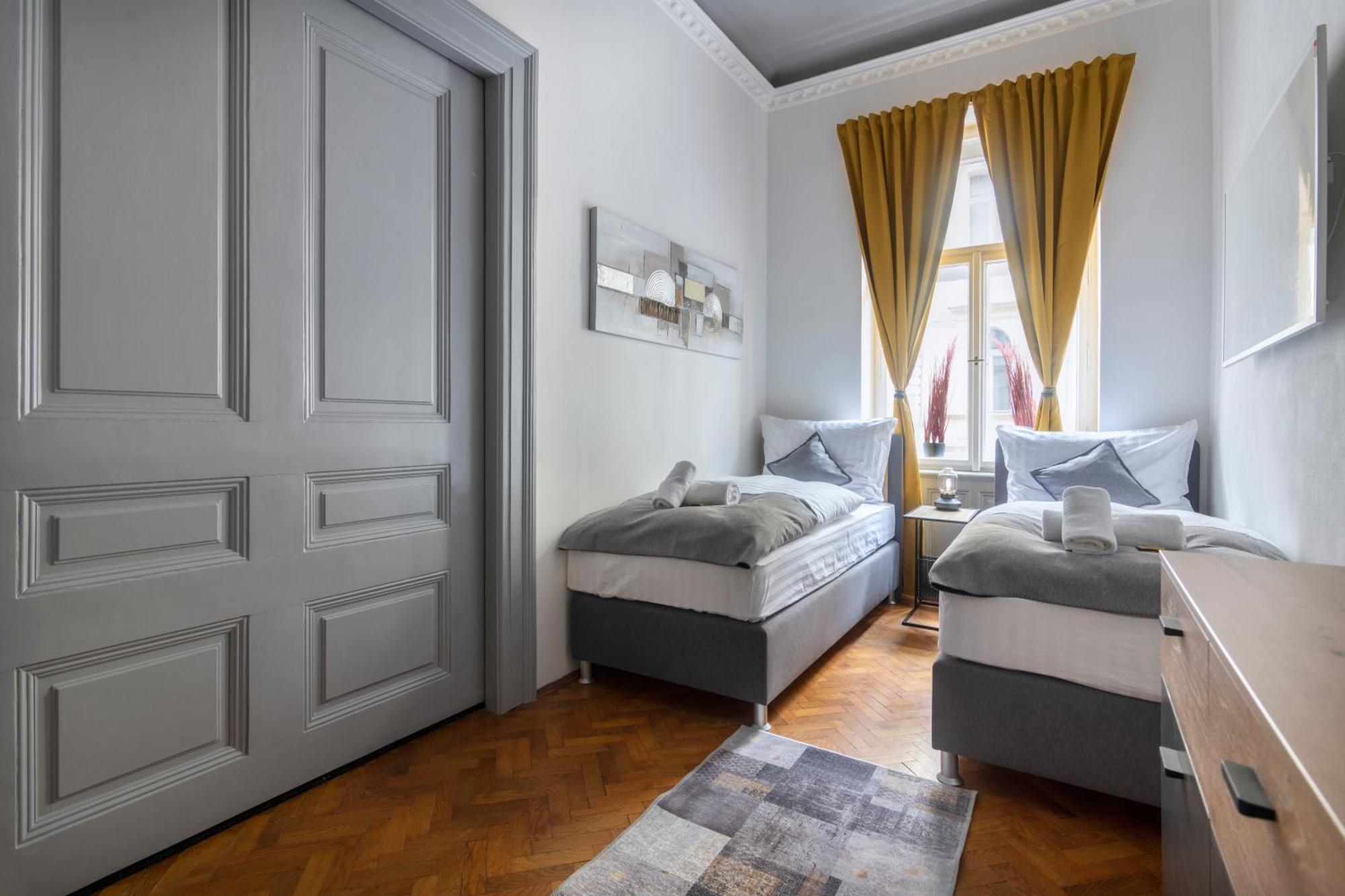 3 Bedroom Prague